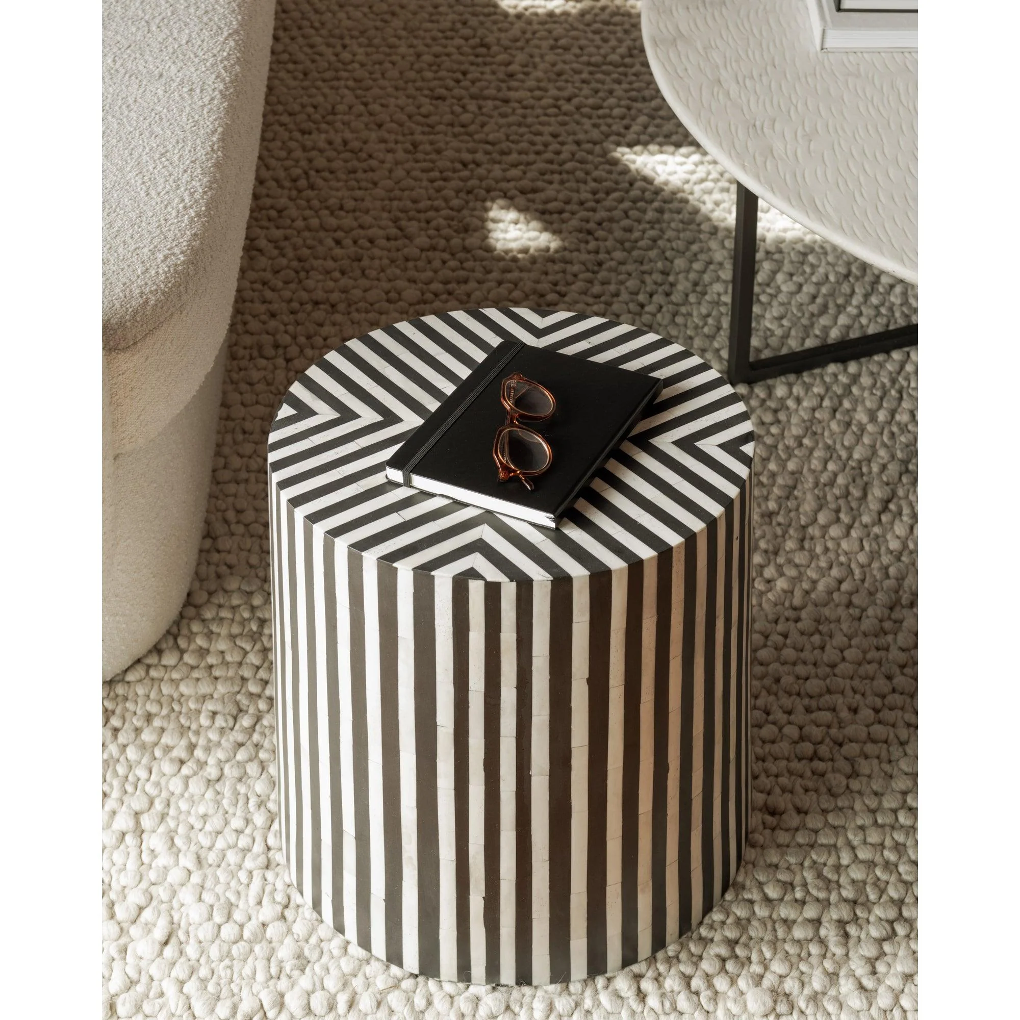 Chameau Side Table - Remutear