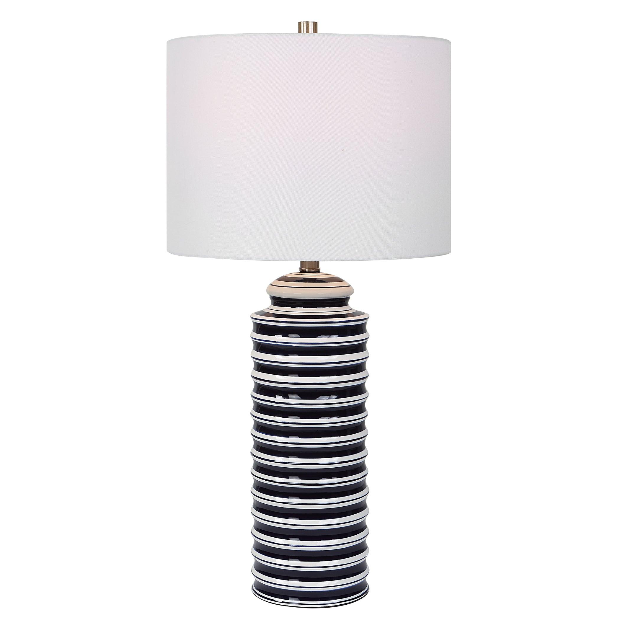 JAQUELIN TABLE LAMP - Remutear