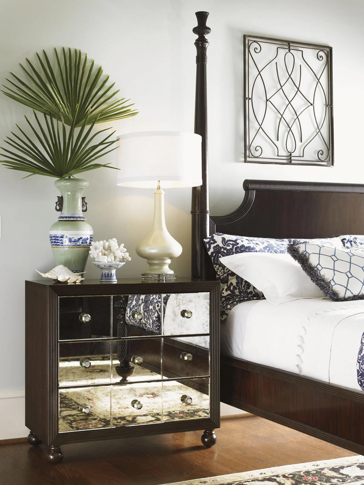 Royal Kahala Starlight Mirrored Nightstand - Remutear