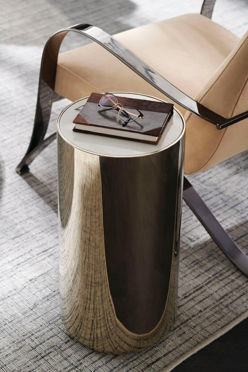 ROUND ABOUT SHORT ACCENT TABLE - Remutear
