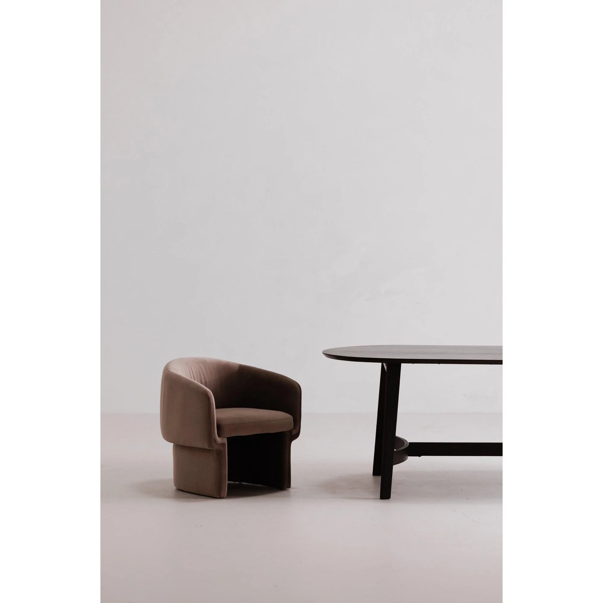 Trie Dining Table Small Dark Brown - Remutear
