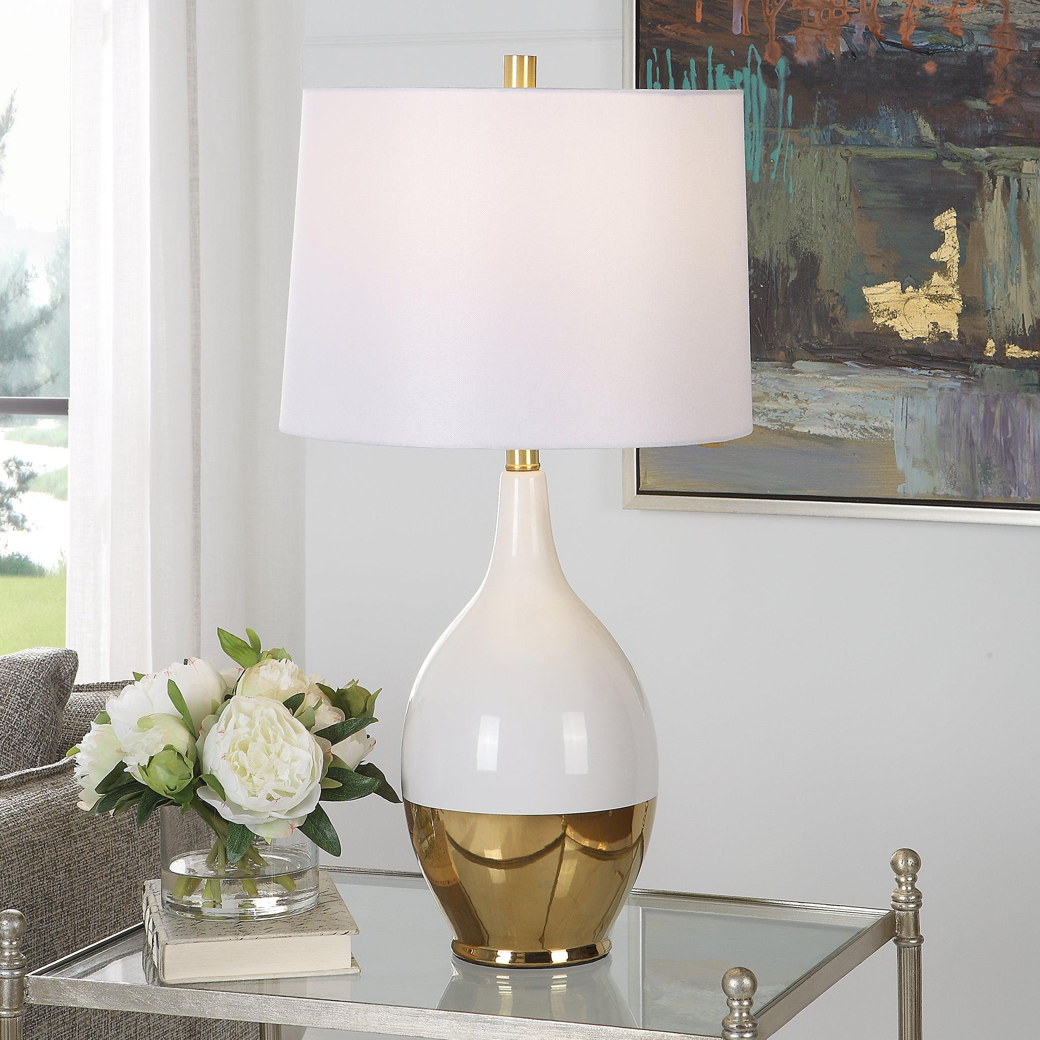 KACIE TABLE LAMP - Remutear