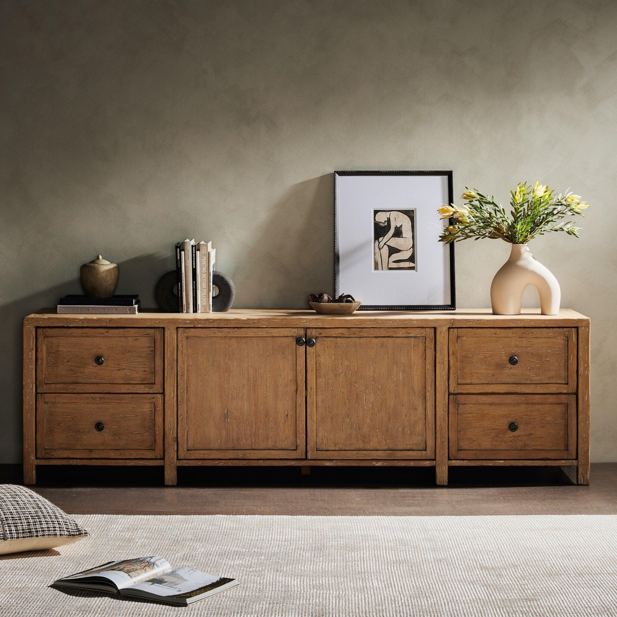 Gaines Media Console - Remutear