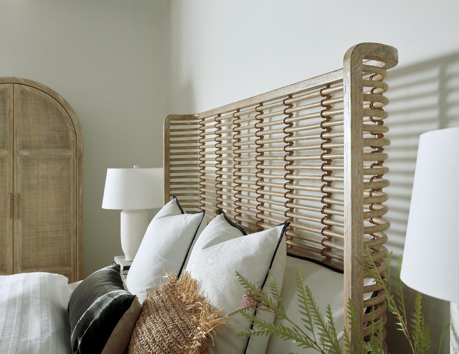 Surfrider Rattan Bed - Remutear