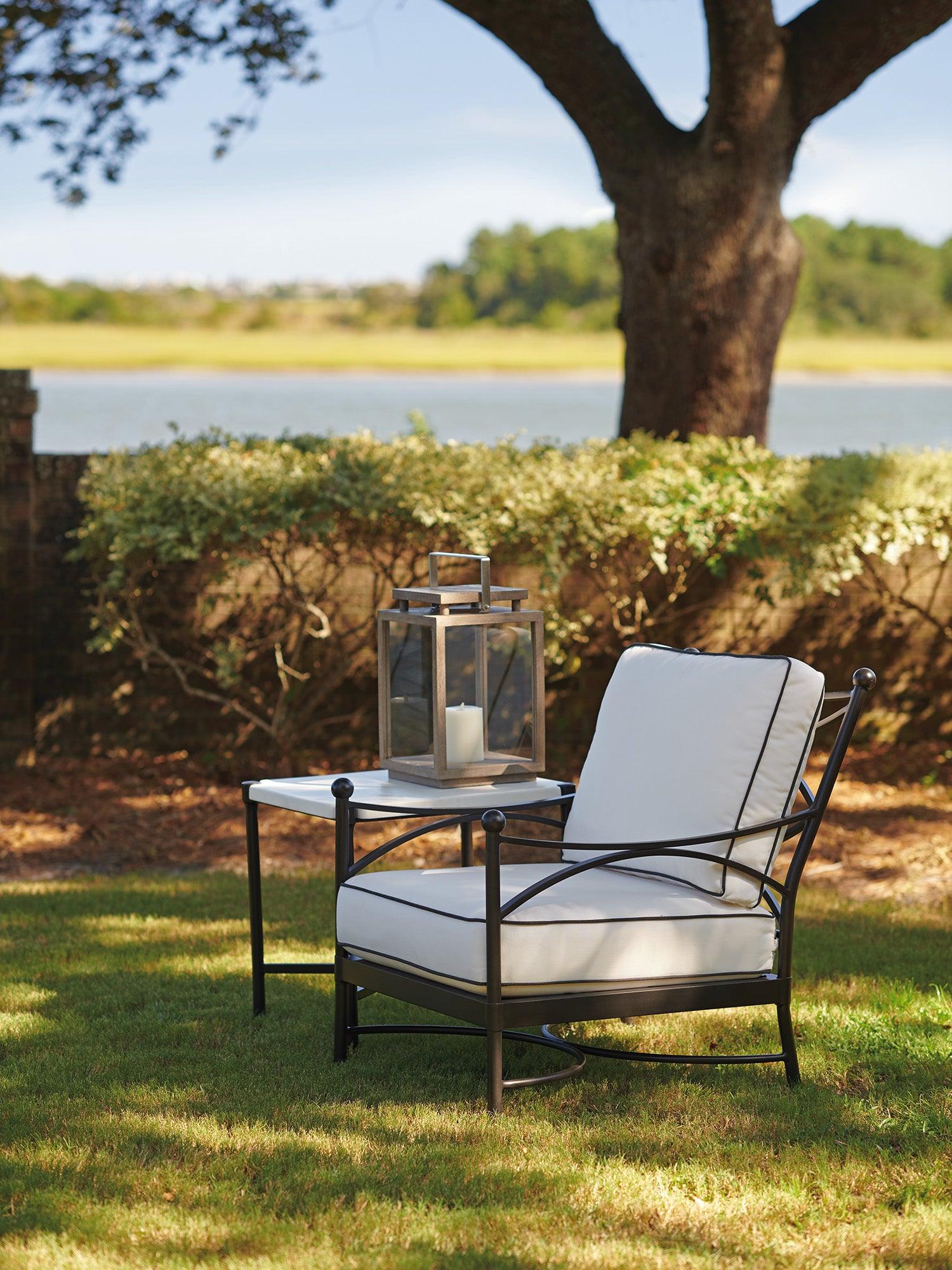 Pavlova Lounge Chair - Remutear