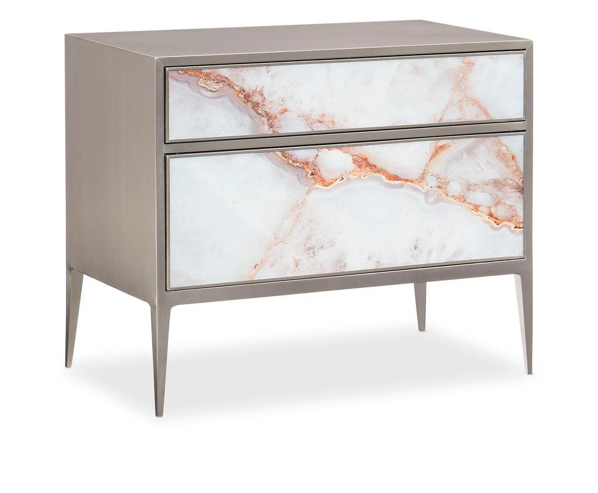 A REAL GEM NIGHTSTAND - Remutear