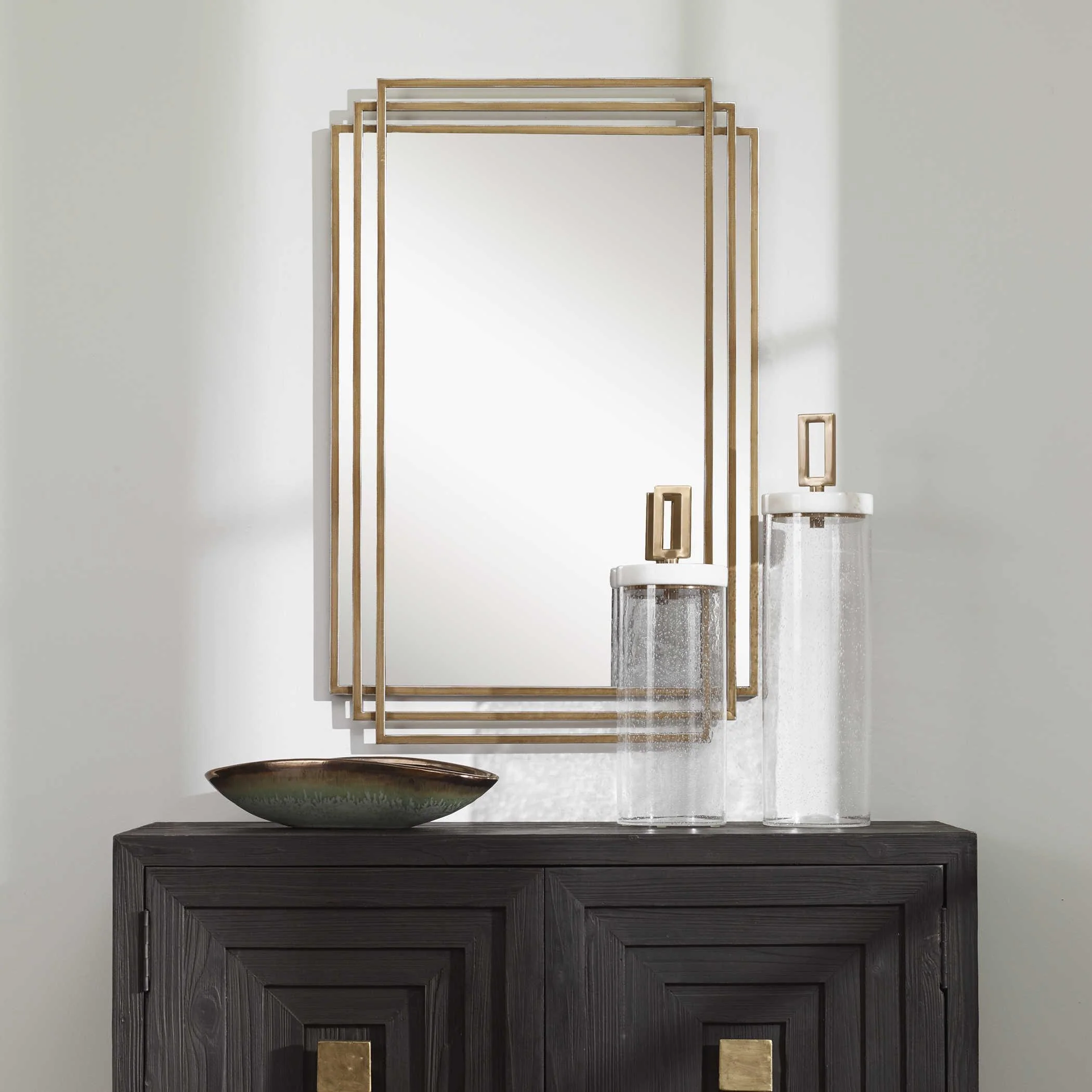 AMHERST BRUSHED GOLD MIRROR - Remutear