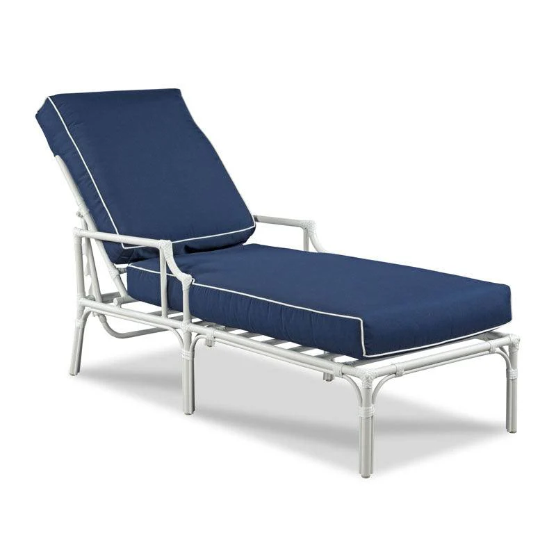 Carlyle Outdoor Chaise - Remutear