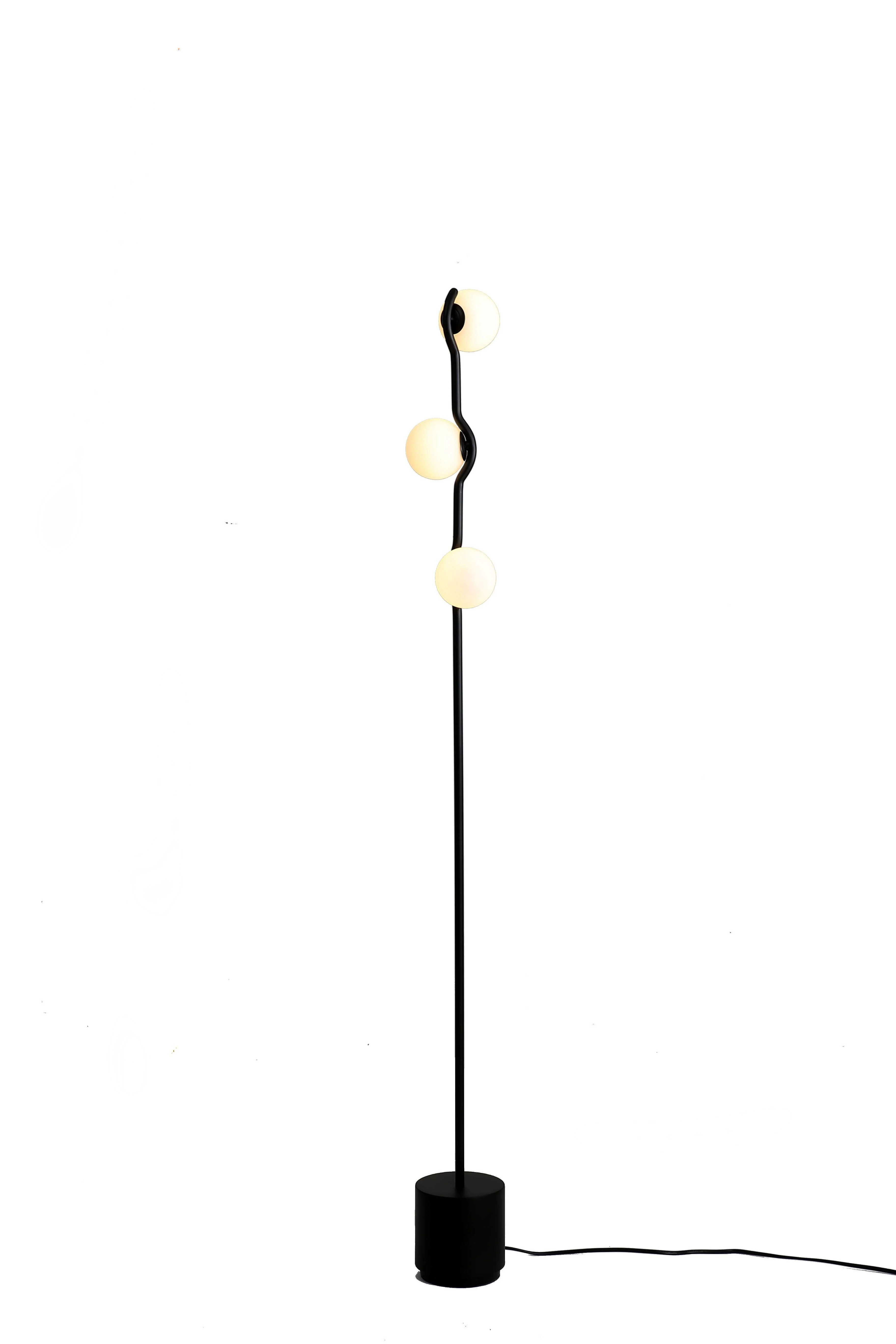 PLUTO Floor Lamp - Remutear