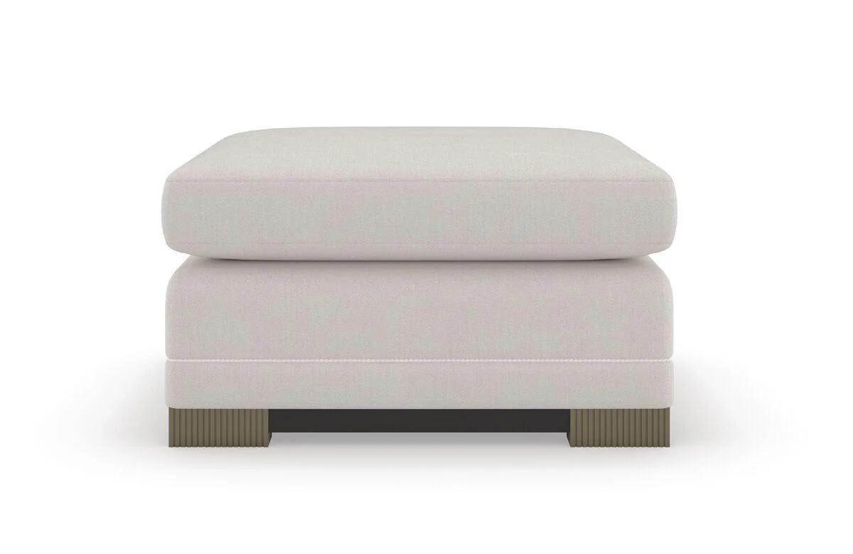 DEEP RETREAT EDGE OTTOMAN - Remutear