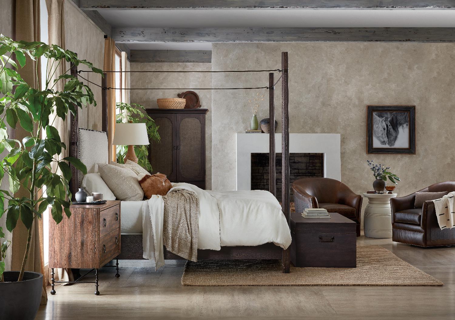 Big Sky Poster Bed with Canopy - Remutear