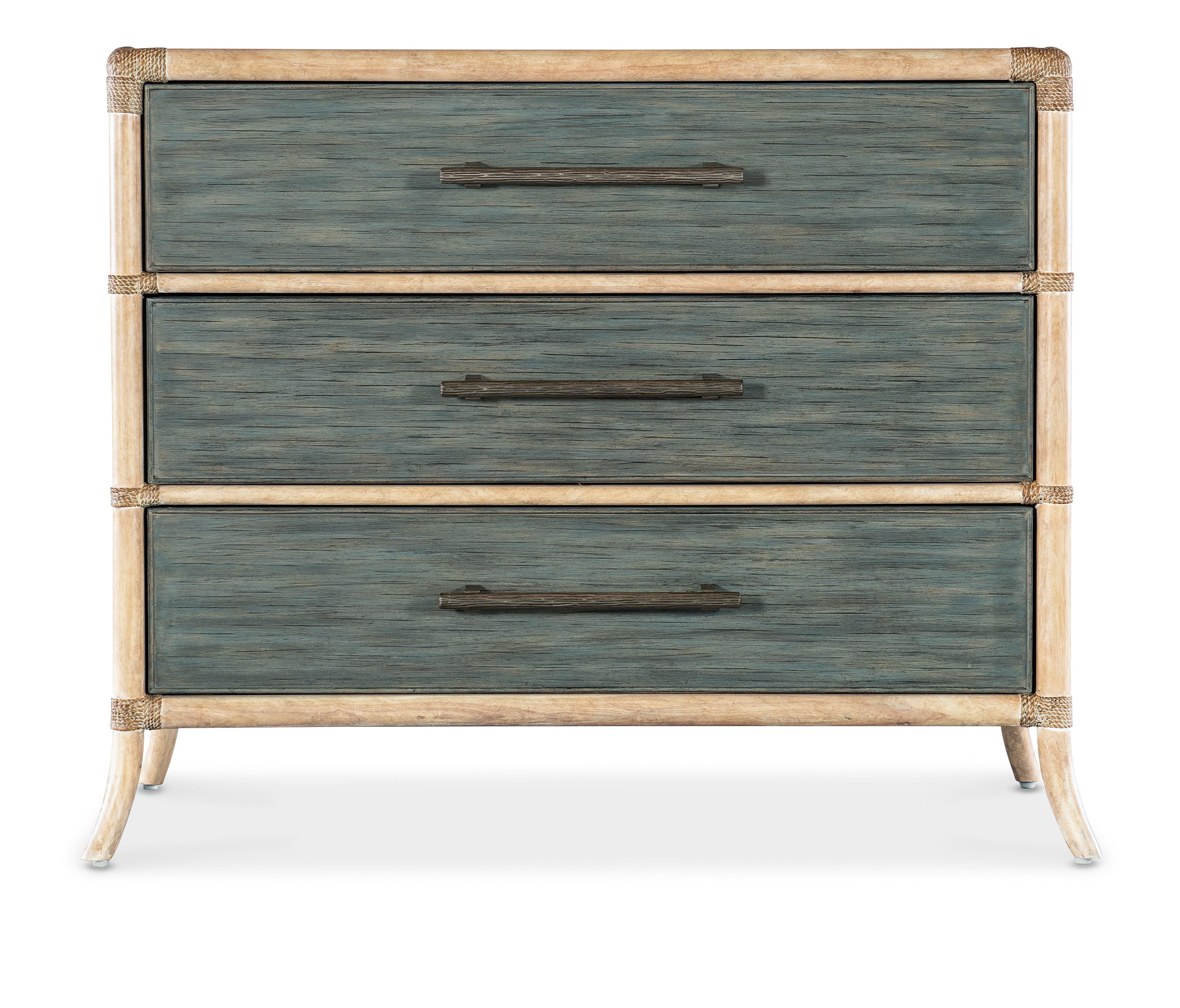 Retreat Pole Rattan Chest 1 - Remutear