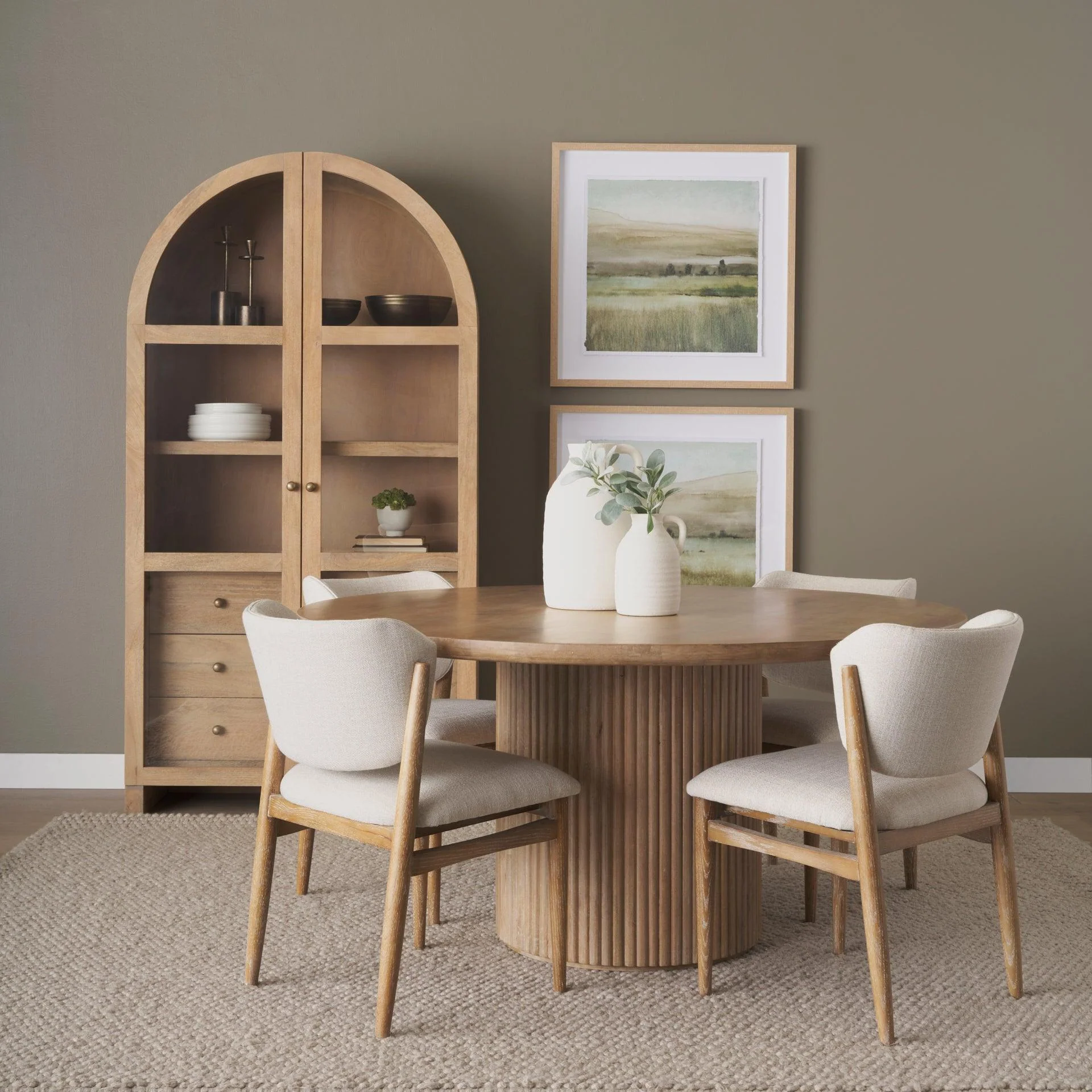 Terra Round Fluted Dining Table - Remutear