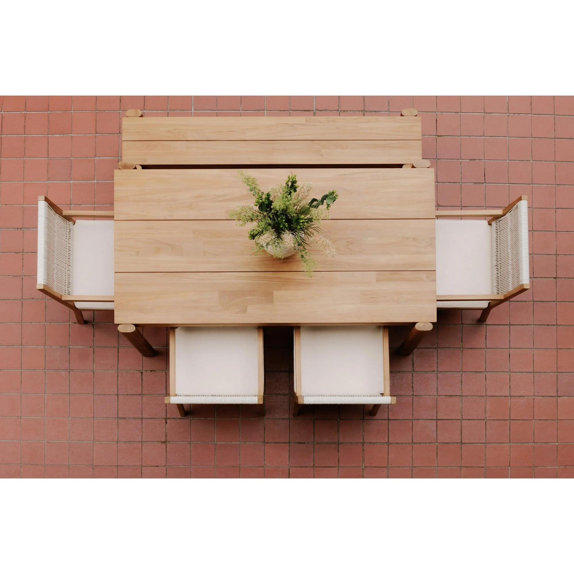 Tempo Outdoor Bench - Remutear