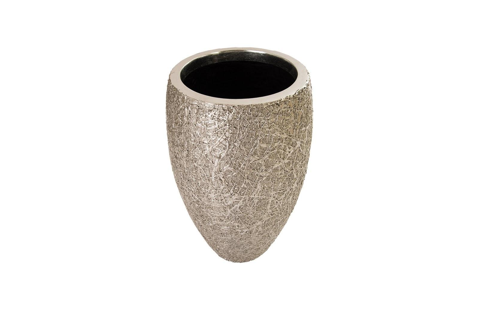 String Theory Planter, Silver Leaf, MD - Remutear