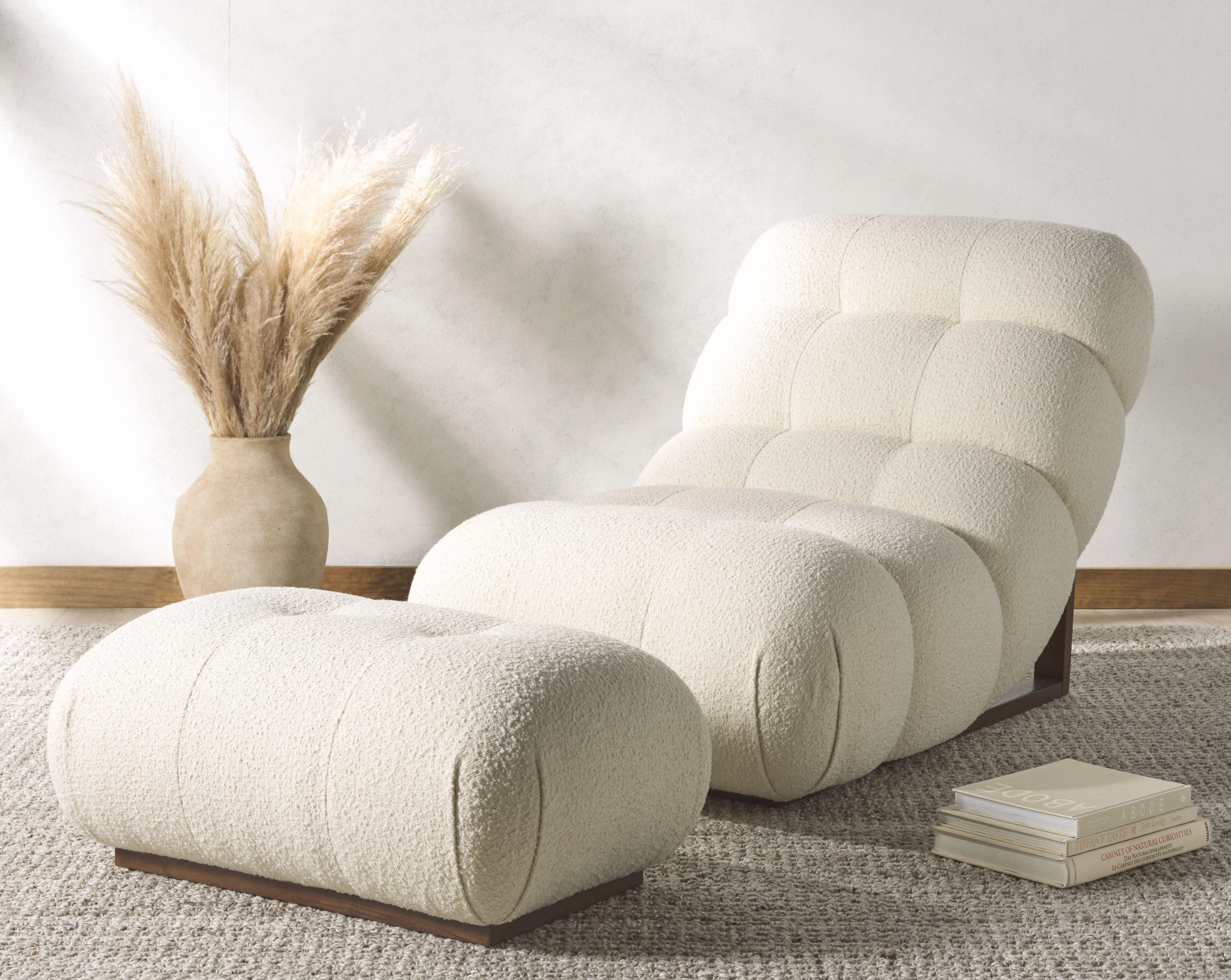 FENIX LOUNGE CHAIR & OTTOMAN - Remutear