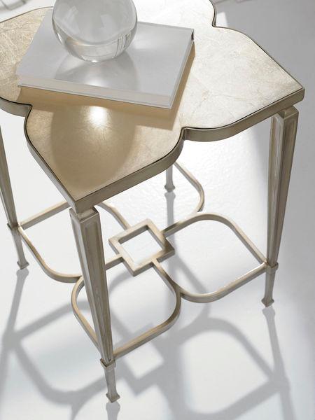 LUCKY CHARM ACCENT TABLE - Remutear