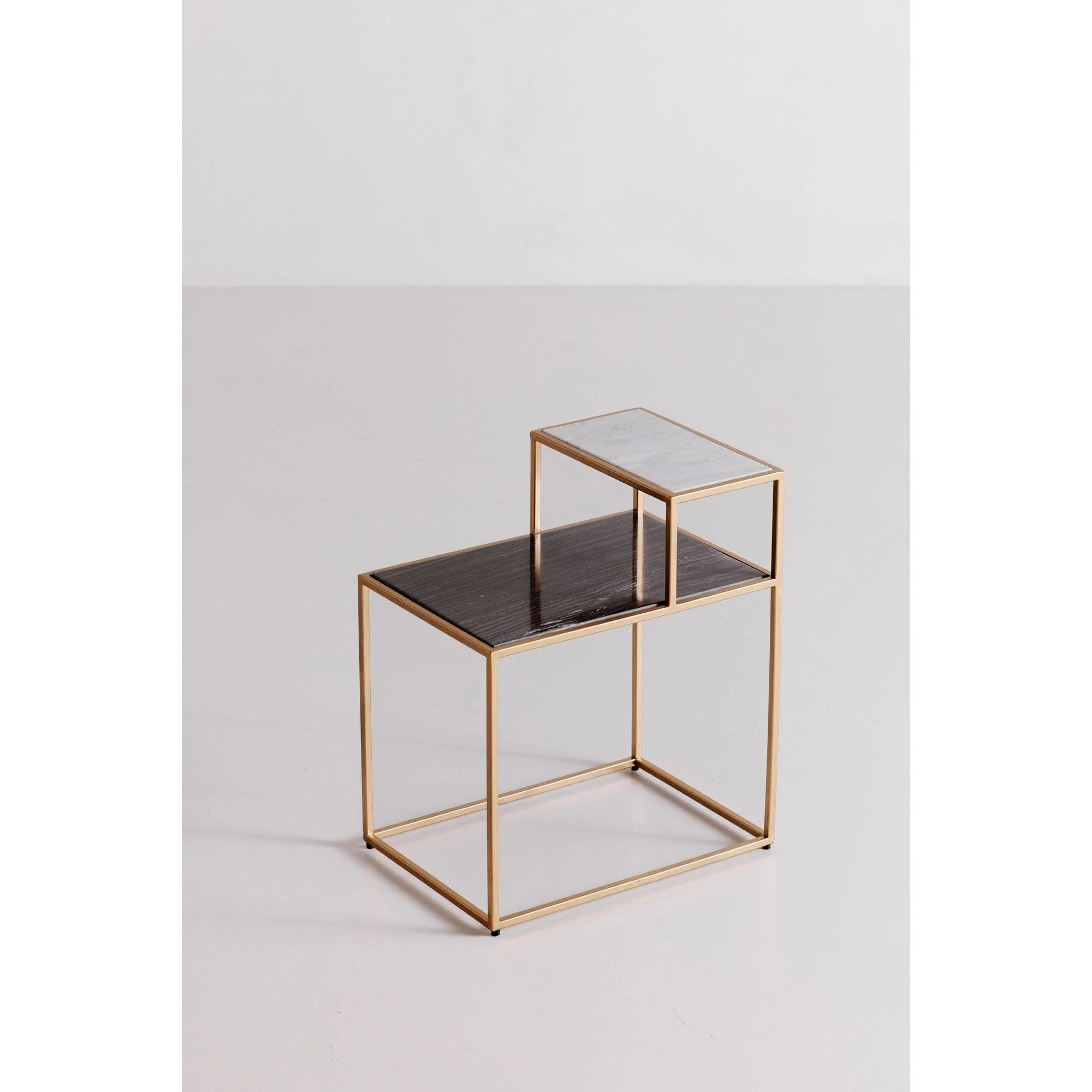 Mies Side Table - Remutear