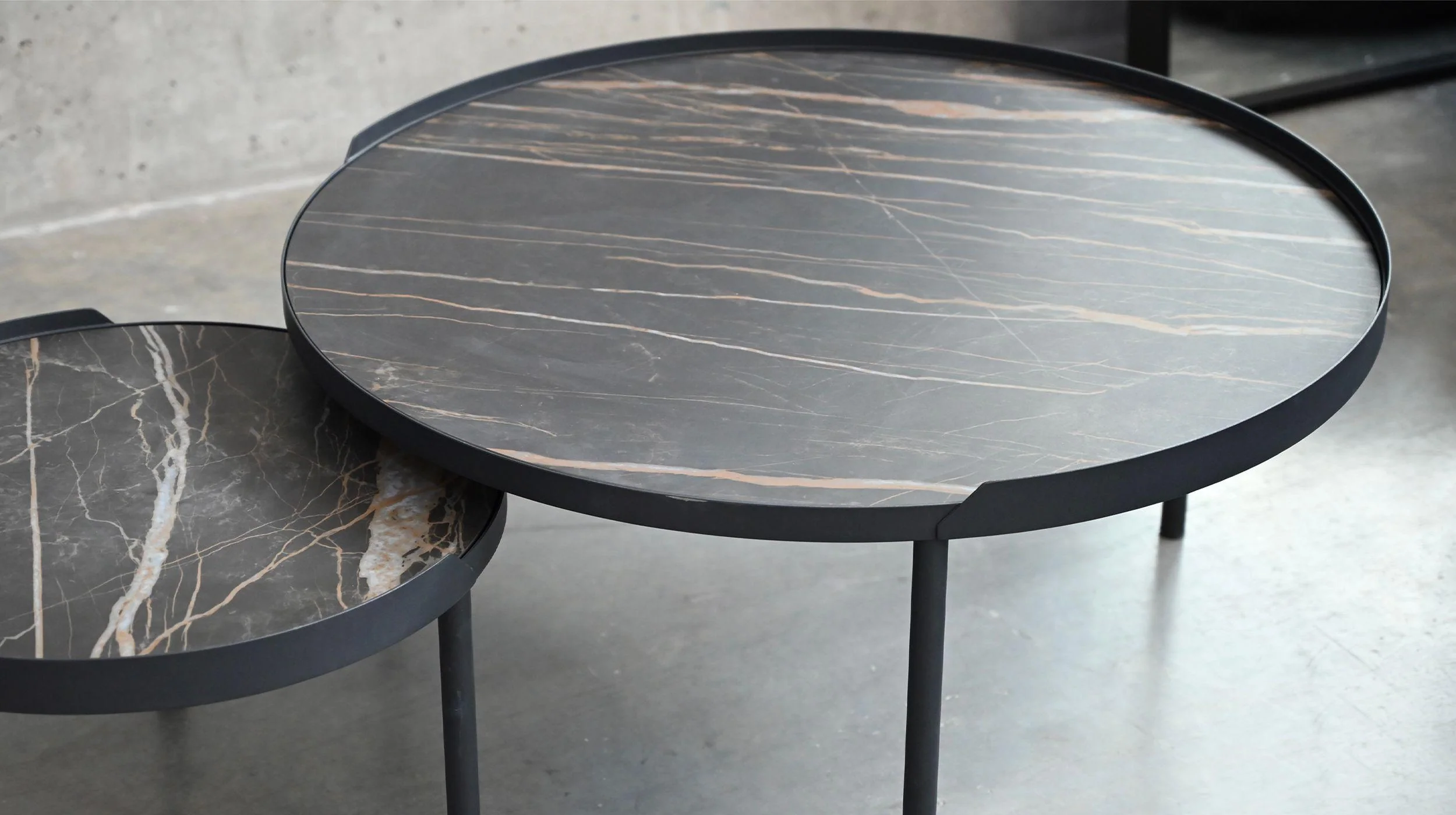 COAST Coffee Table Large - Remutear