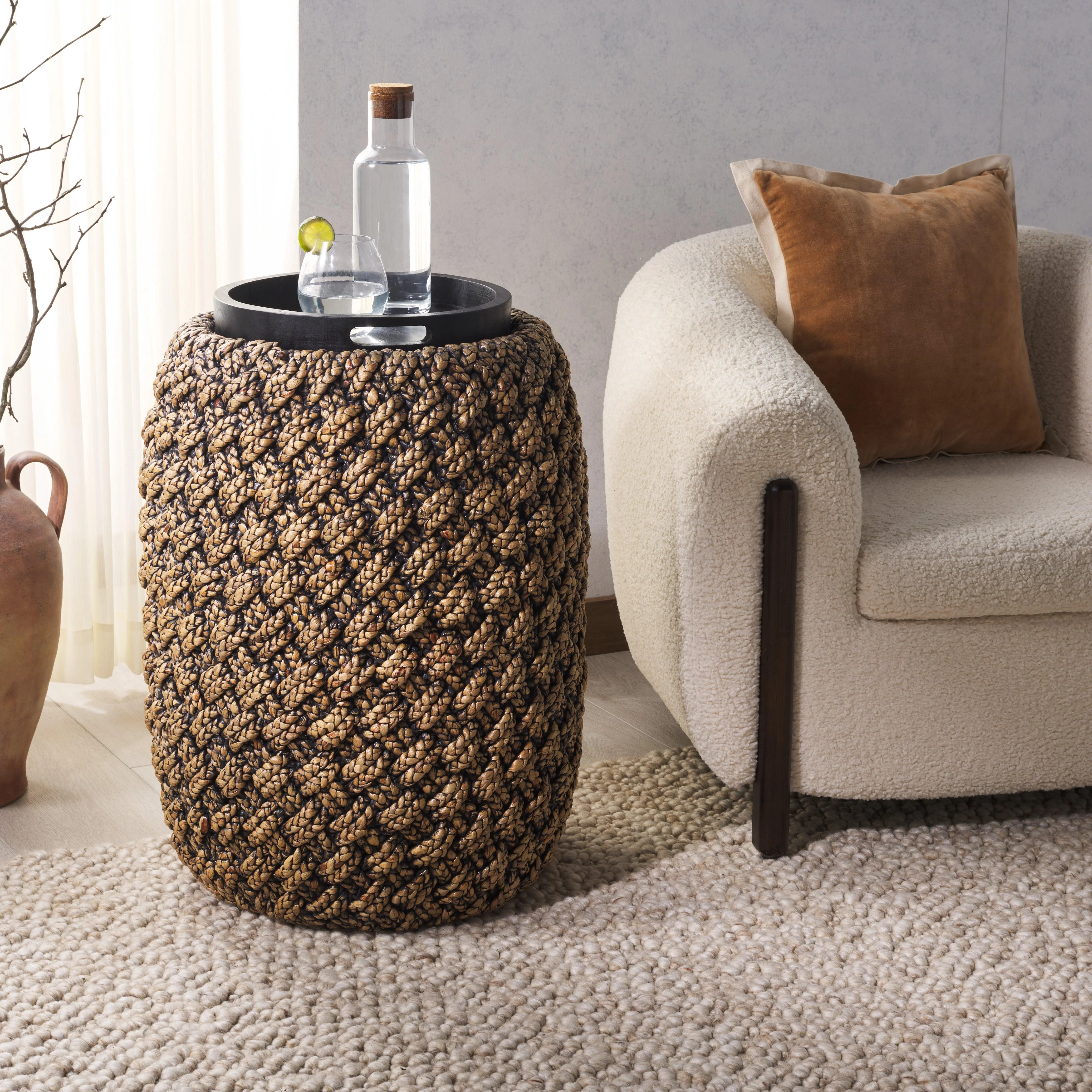 BAYLEY WATERHYACINTH STORAGE ACCENT TABLE - Remutear