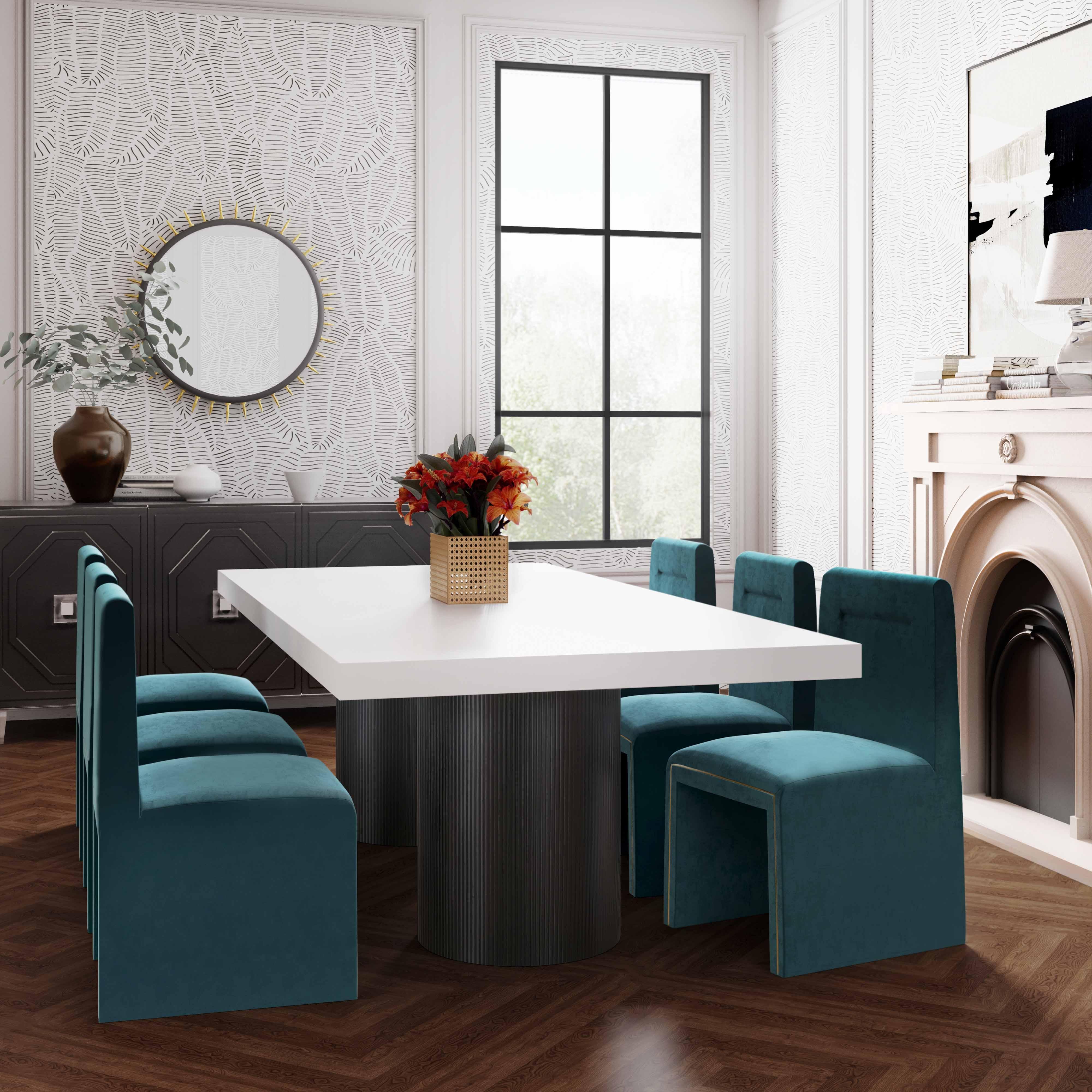 Nova White Lacquer Dining Table - Remutear