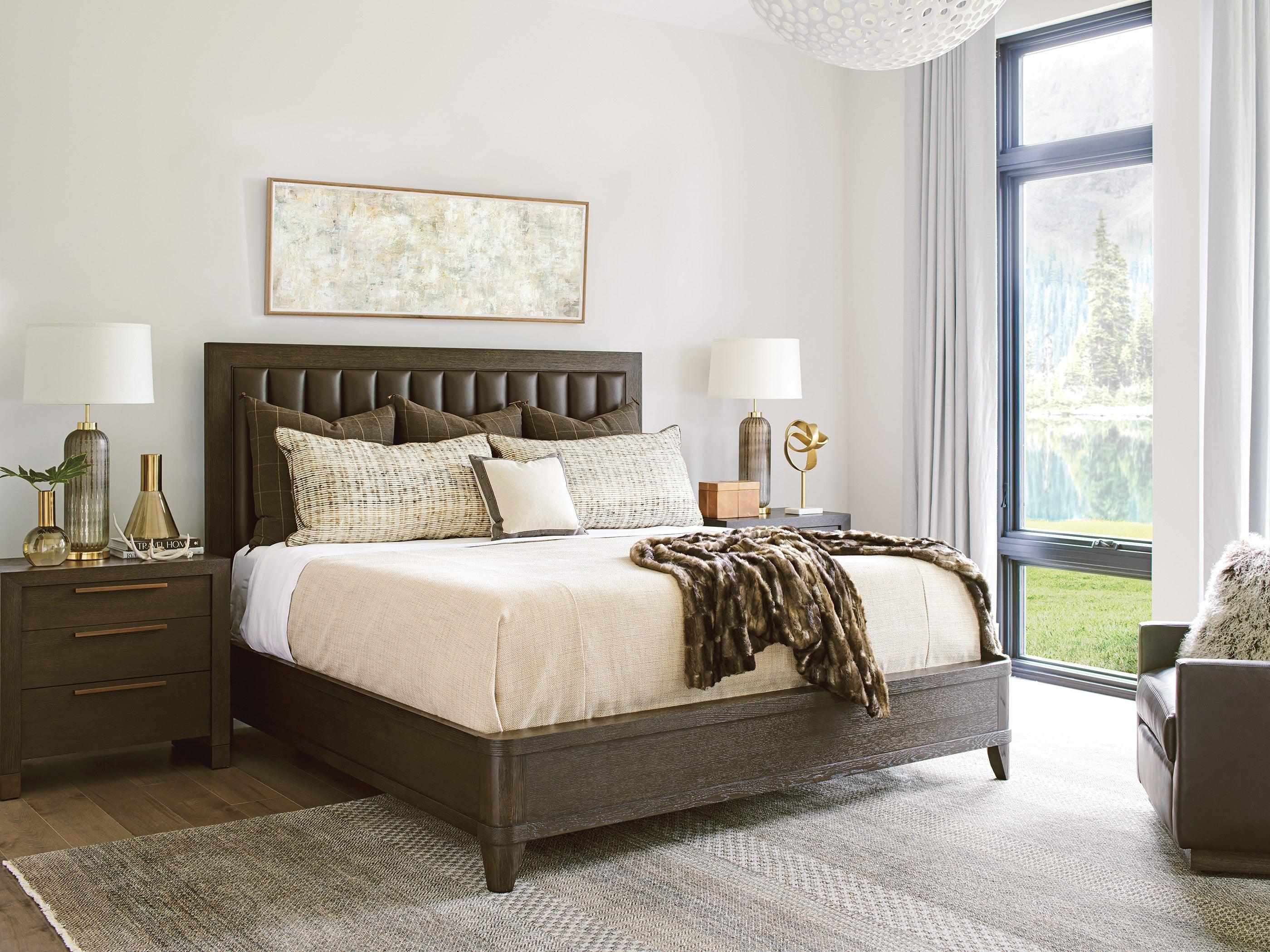 Park City Talisker Upholstered Bed - Remutear