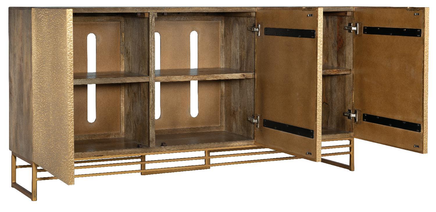 69in Entertainment Center B - Remutear