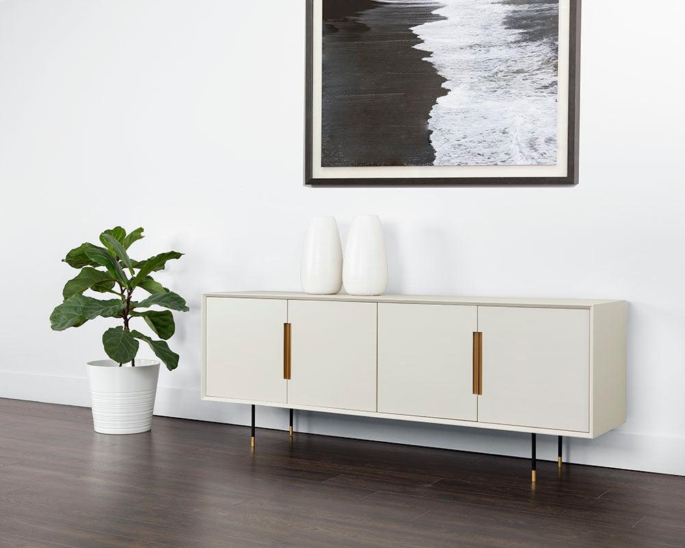 Danbury Sideboard - Remutear