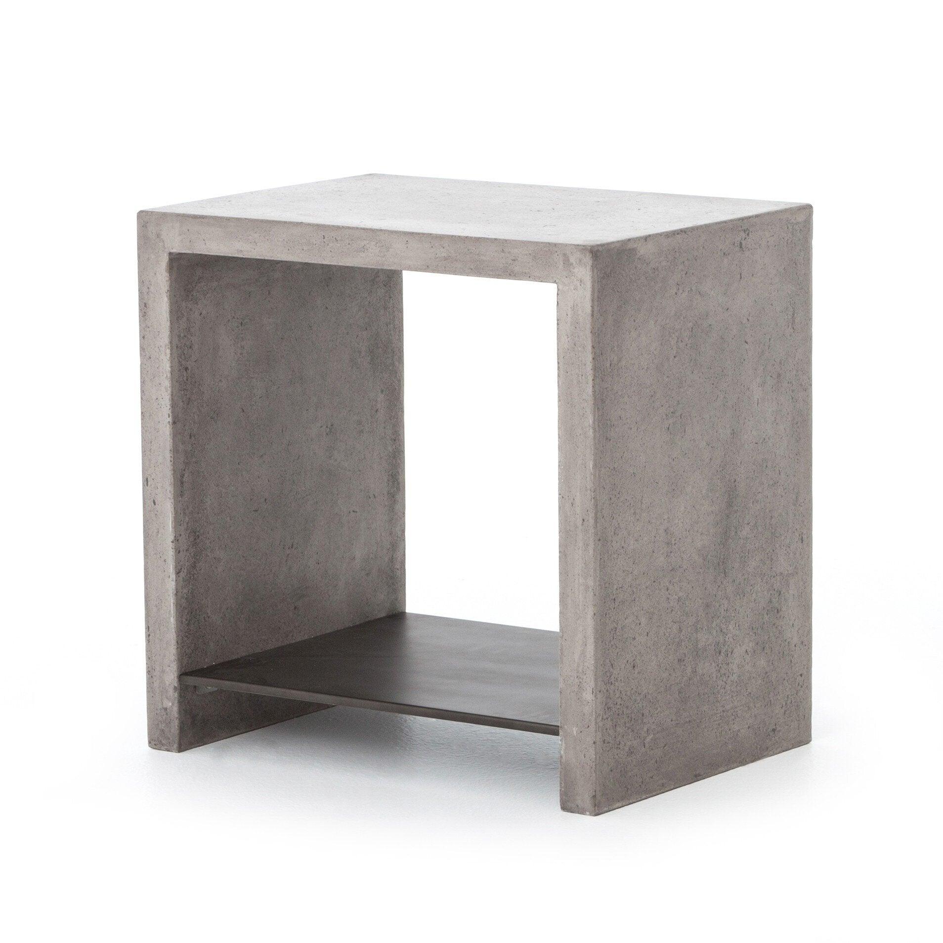 Hugo End Table - Remutear