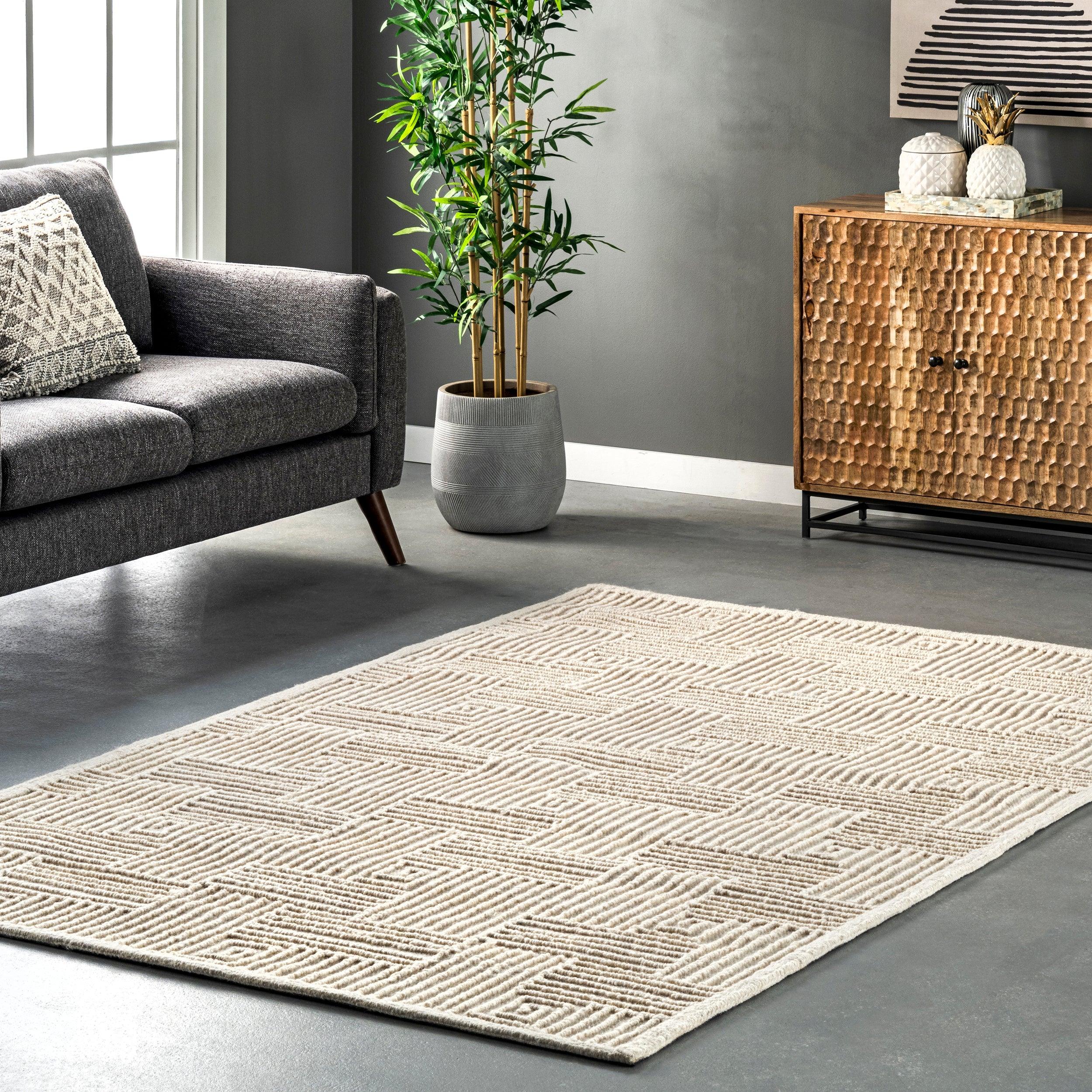 Mallory Hand Hooked Wool Geometric High Low Textured Area Rug - Remutear