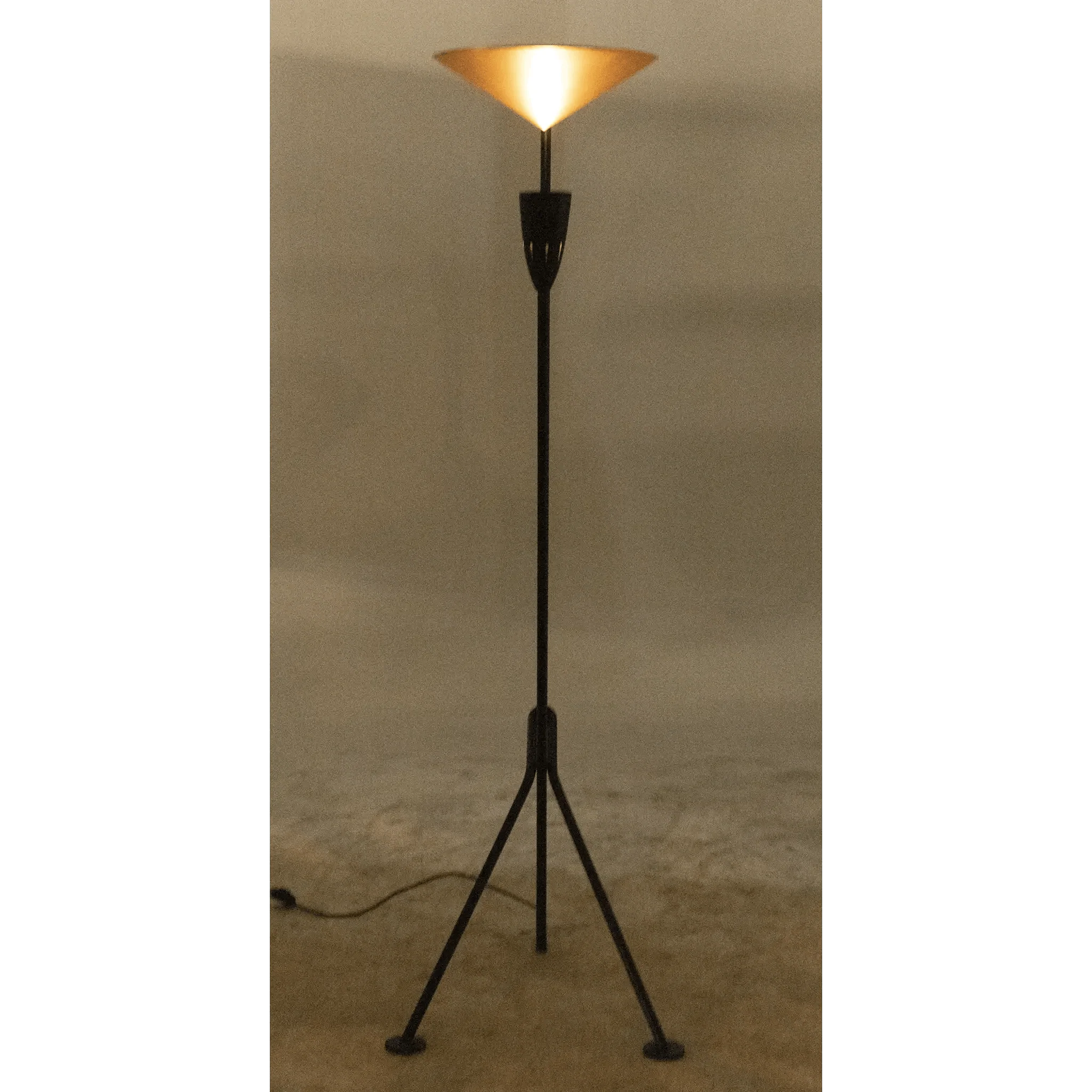 Jetset Floor Lamp - Remutear
