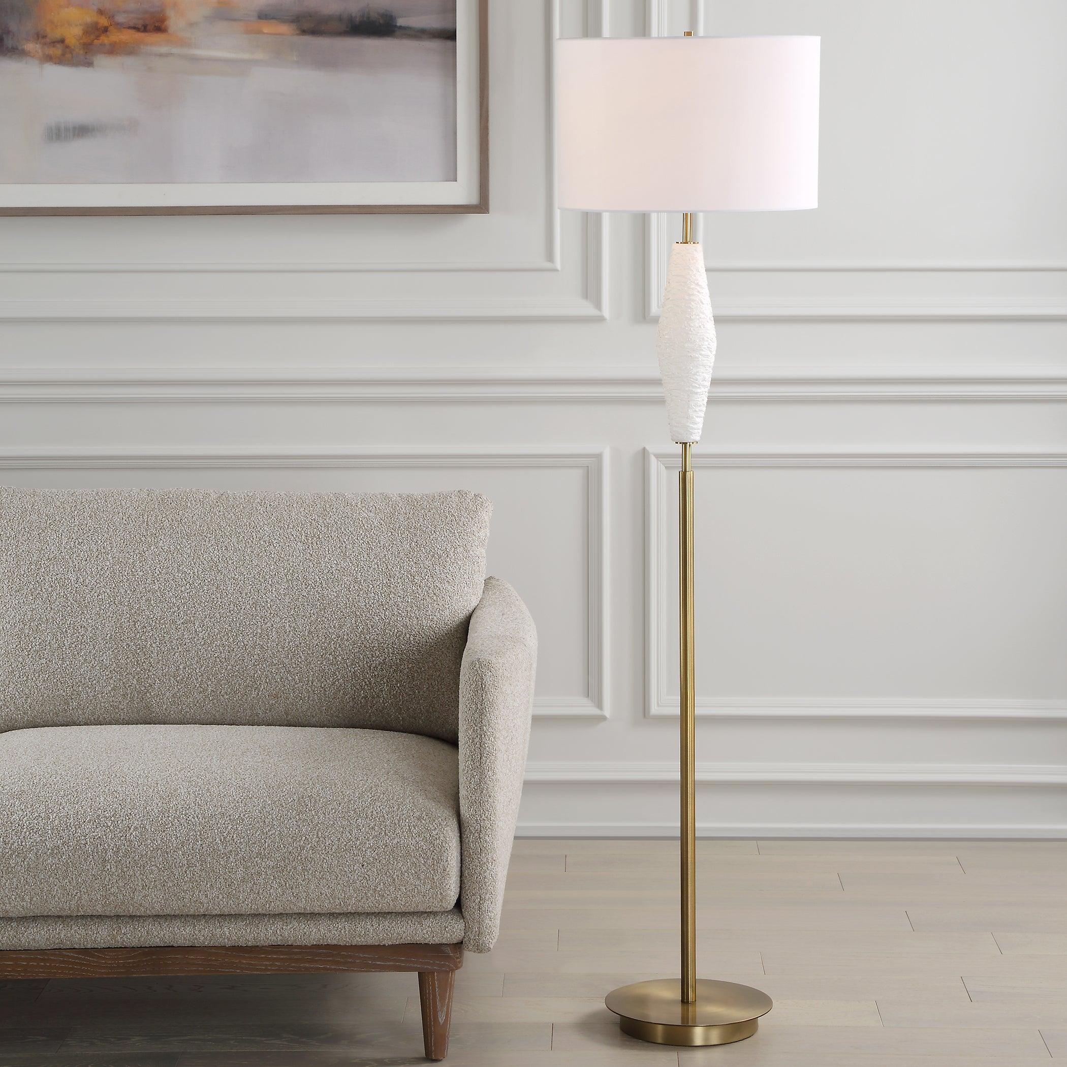 Quite The Buzz Floor Lamp - Remutear