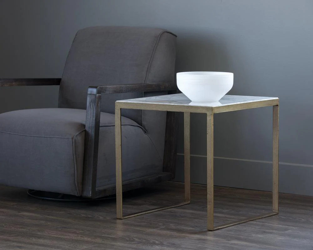 Evert End Table - Remutear