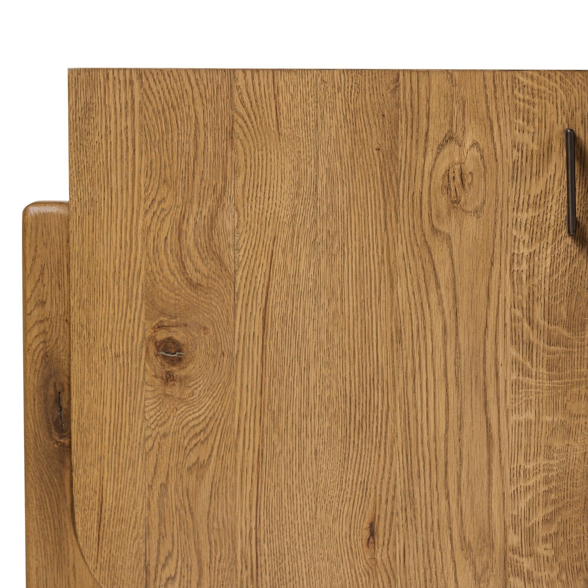 Bloomfield Media Console - Remutear