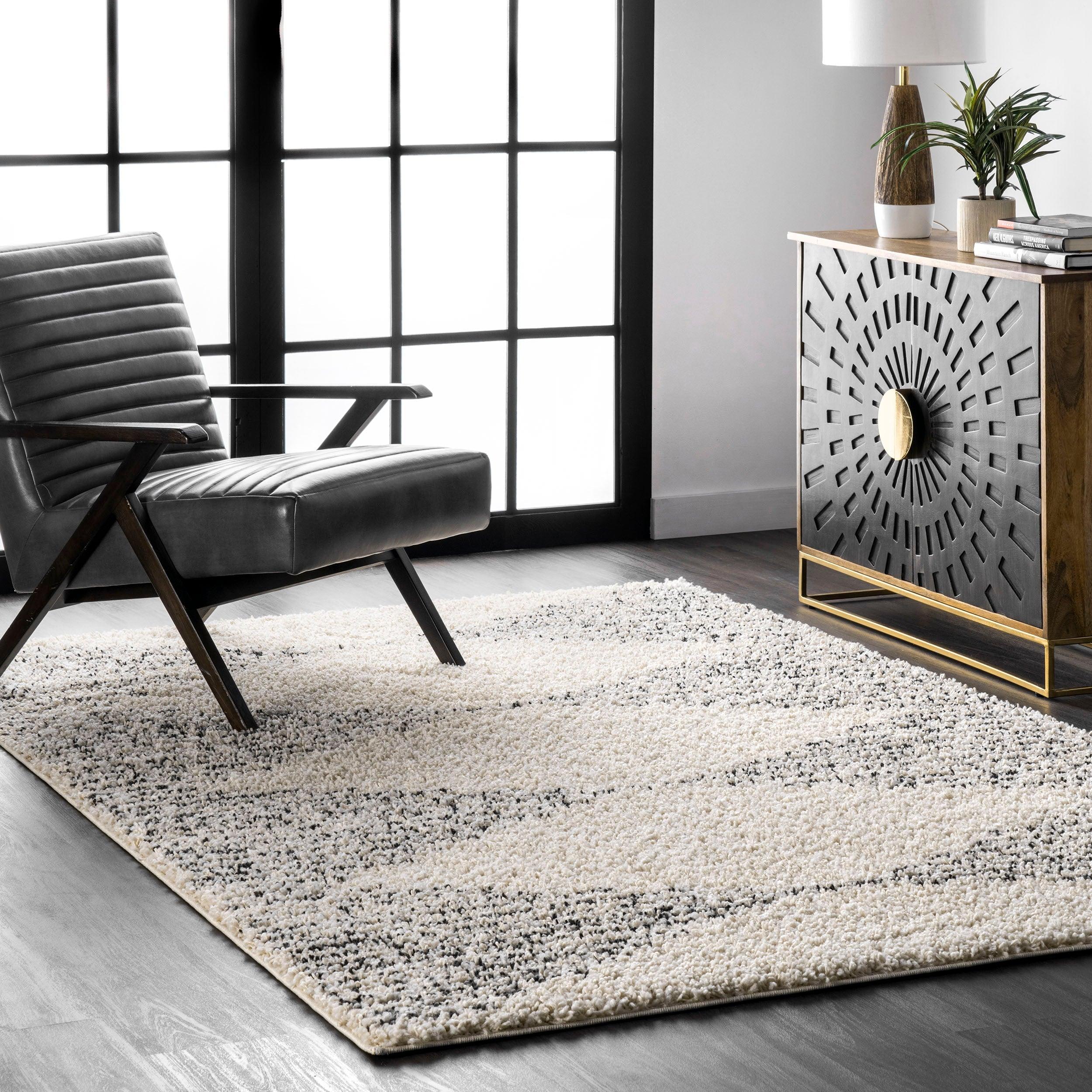 Scarlette Shattered Diamonds Area Rug - Remutear