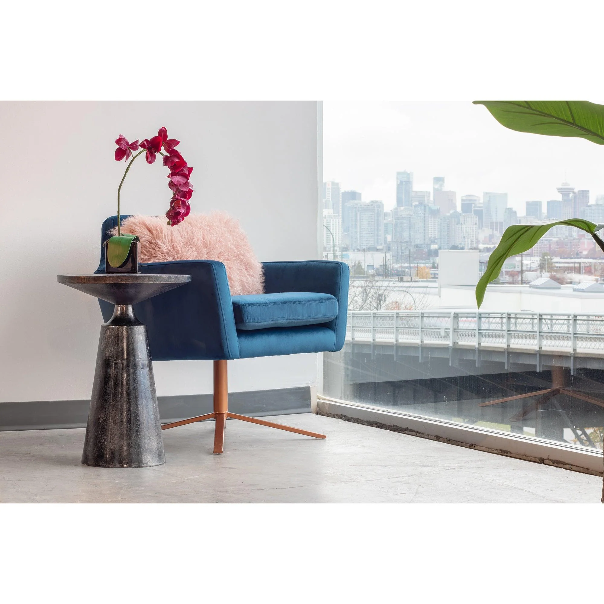 Sonja Accent Table - Remutear