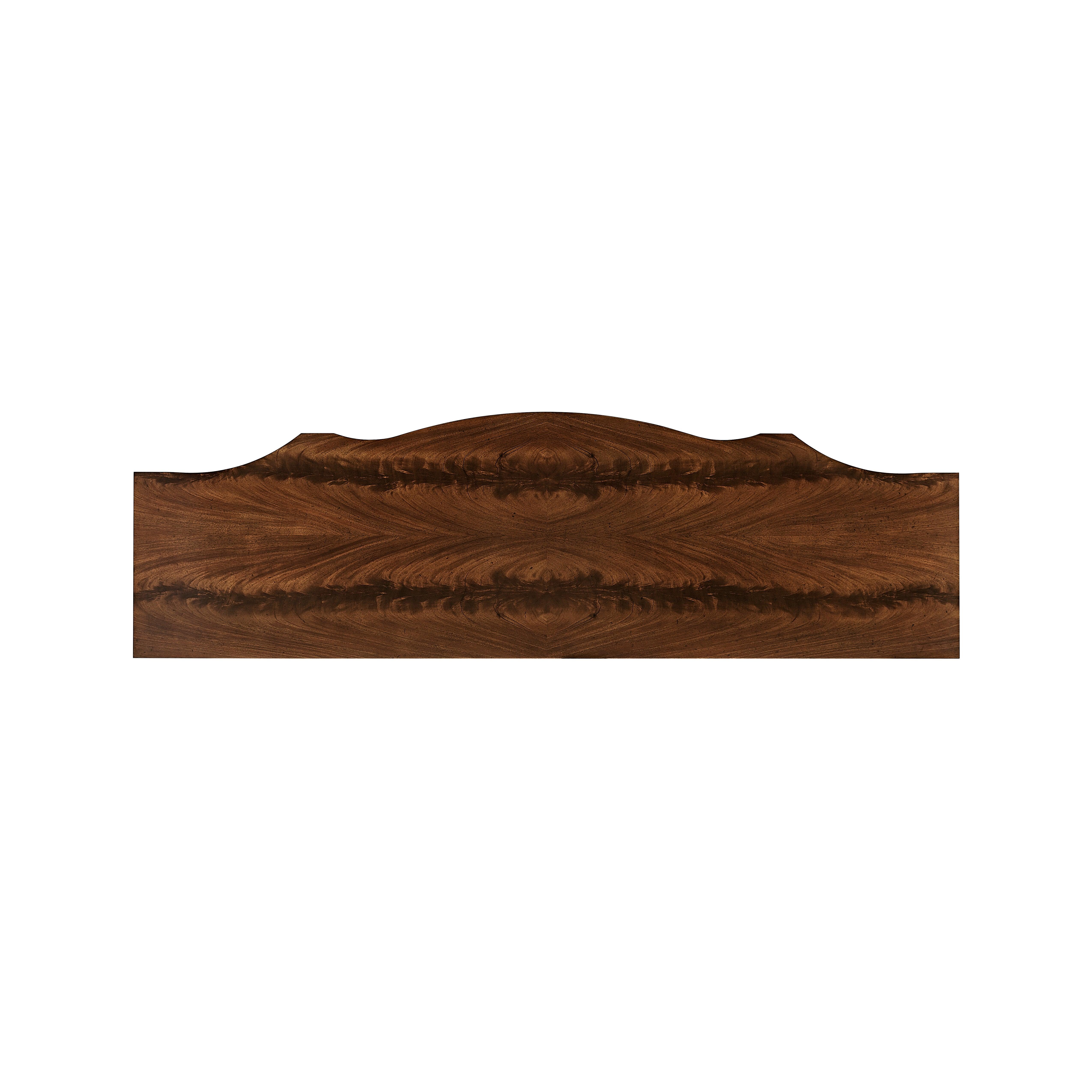 Buckingham Serpentine Mahogany Credenza - Remutear