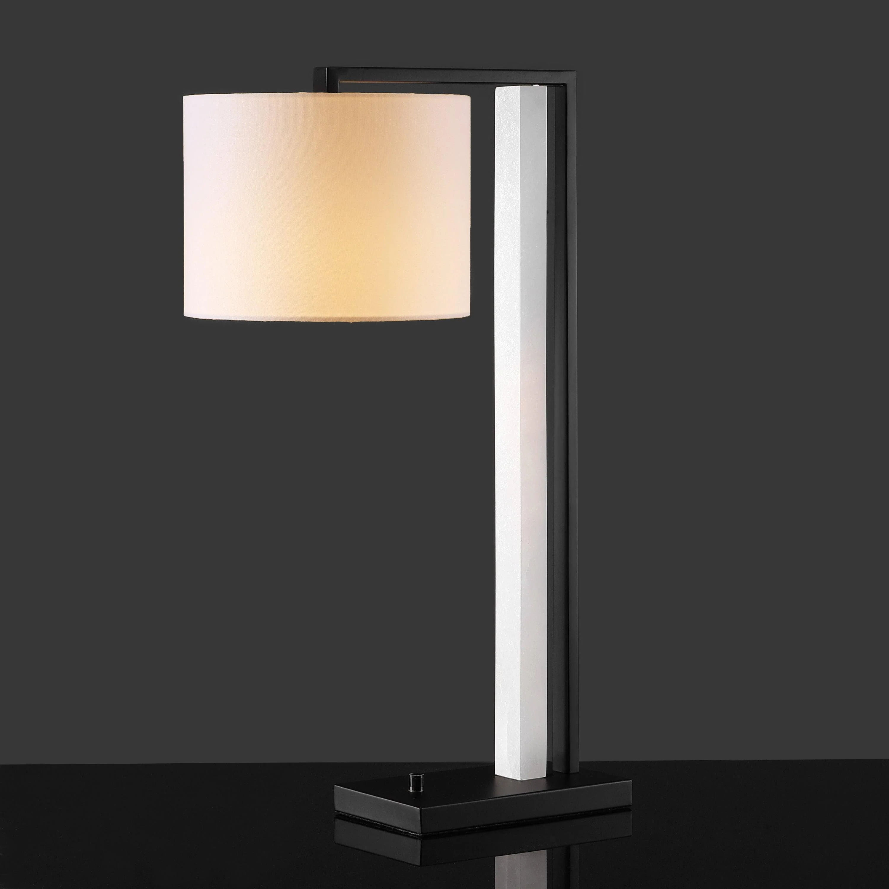 KATRYNA ALABASTER AND METAL TABLE LAMP - Remutear