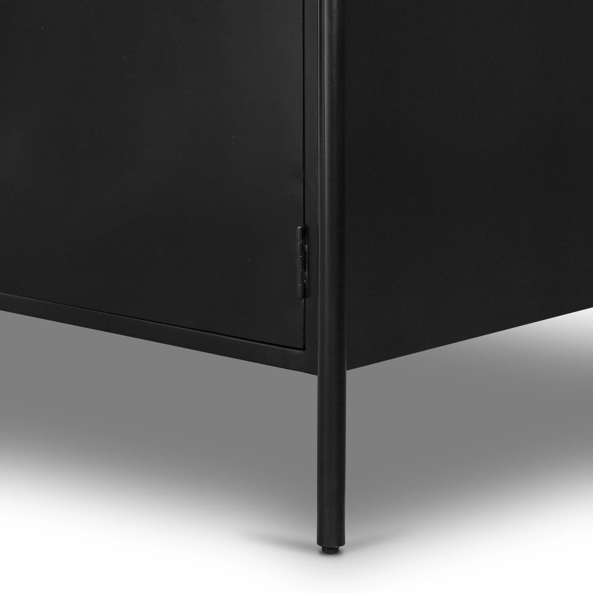 Soto Sideboard - Remutear