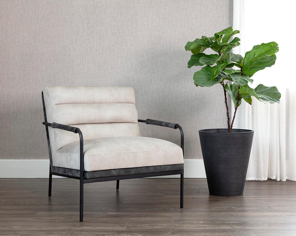 Tristen Lounge Chair - Remutear