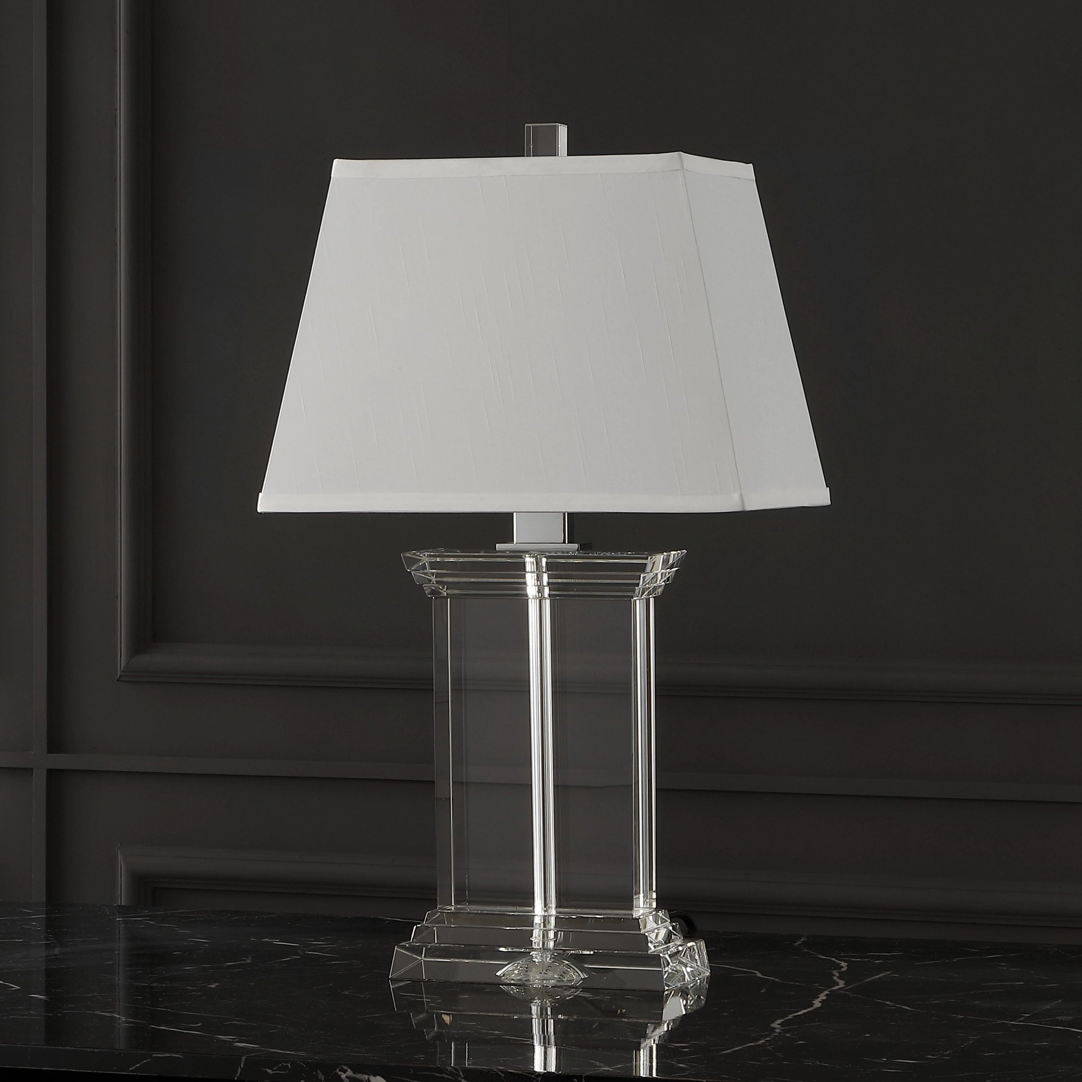 SCHMIDT CRYSTAL TABLE LAMP - Remutear