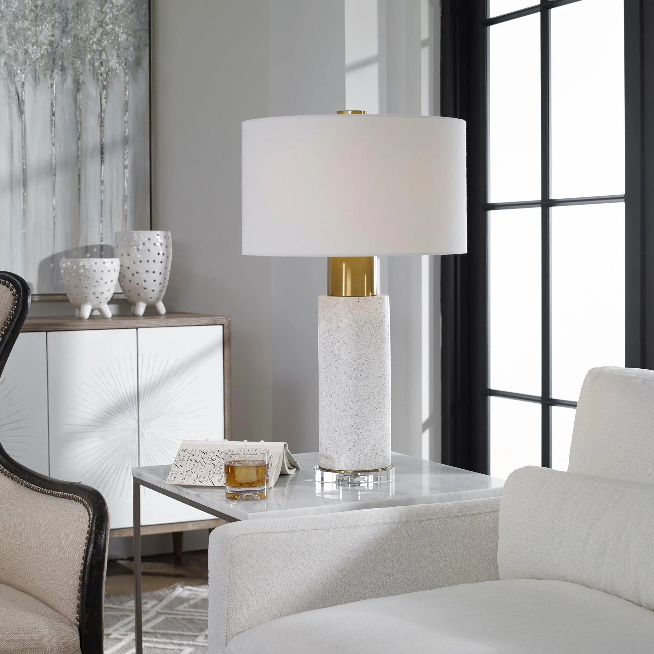 VAESHON CONCRETE TABLE LAMP - Remutear