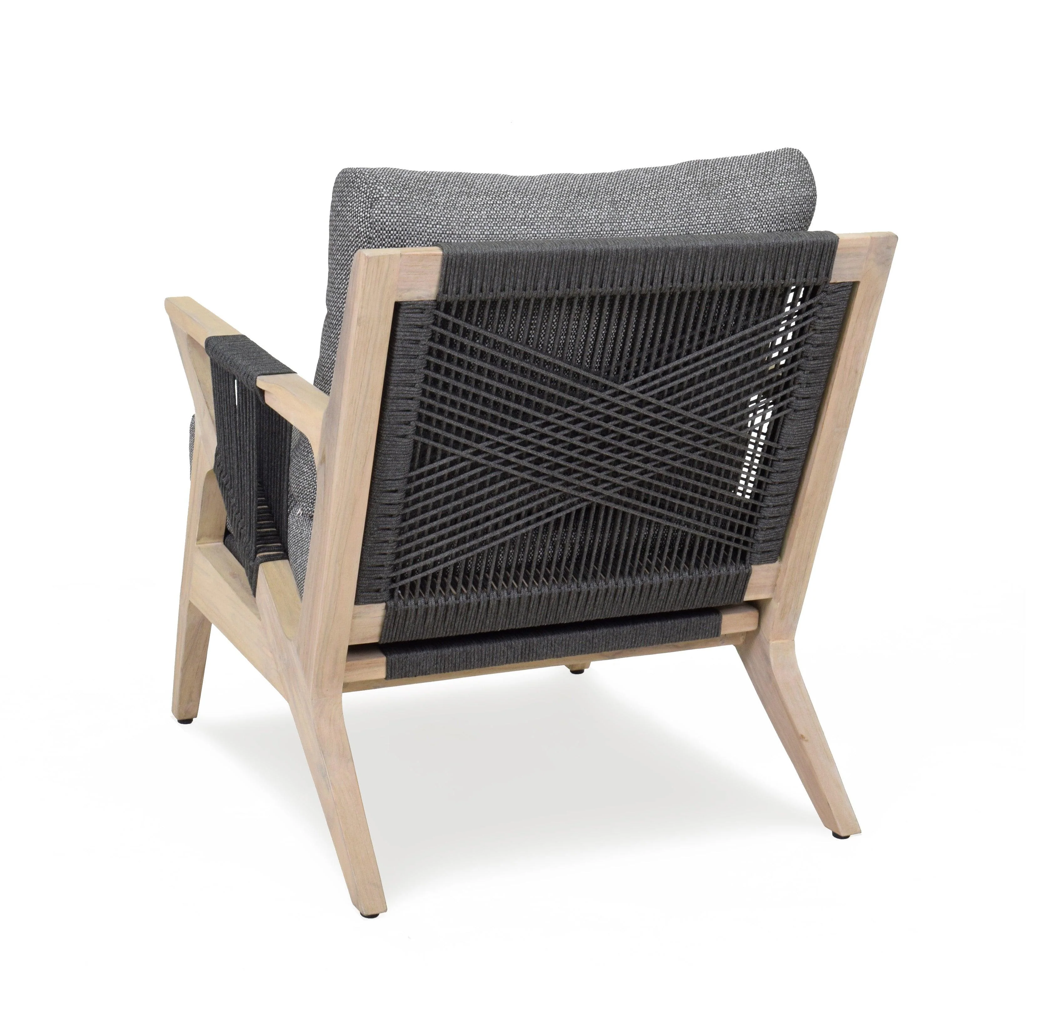 Bellevue Outdoor Lounge Chair - Remutear