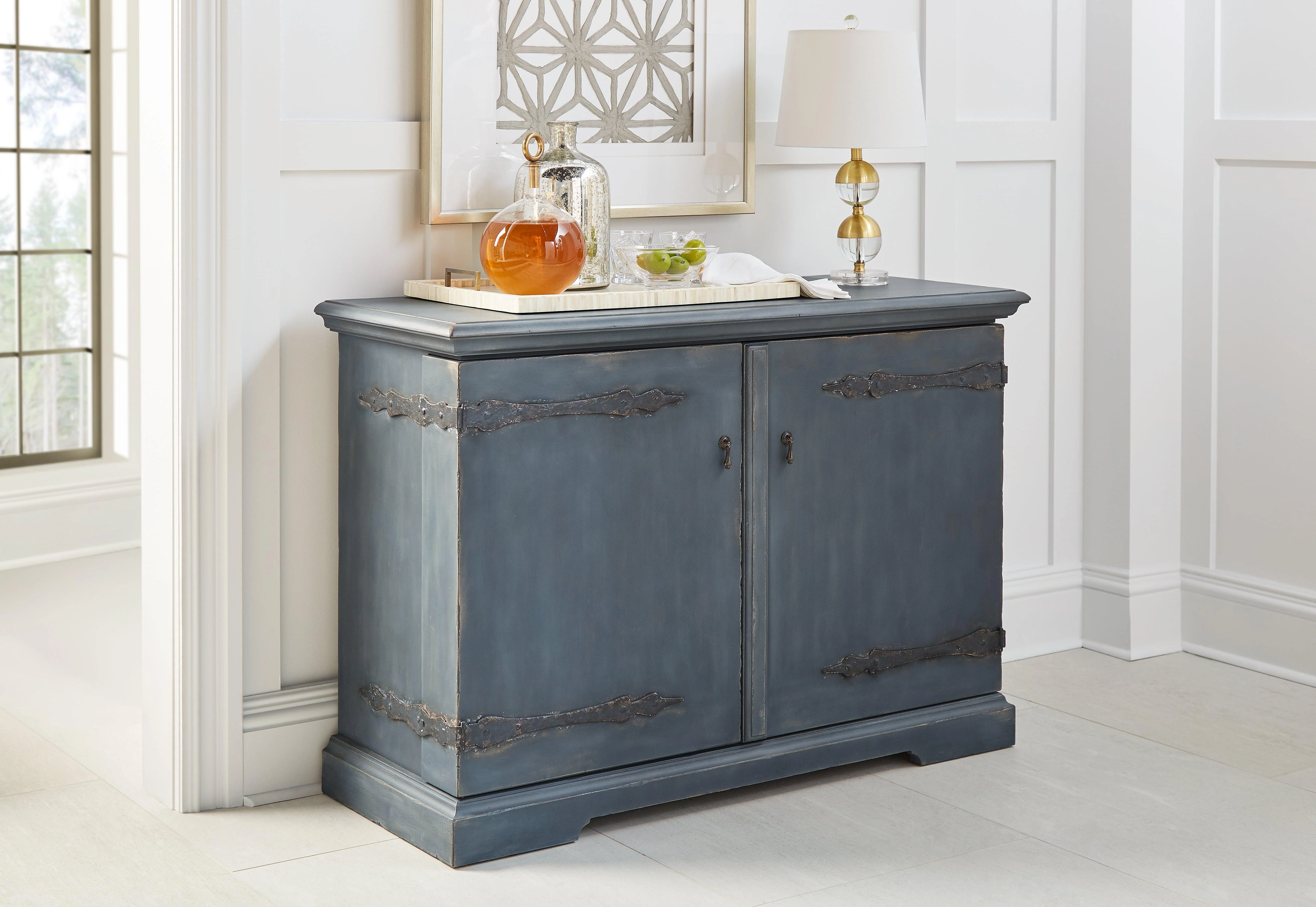 Alcove Bar Cabinet - Remutear