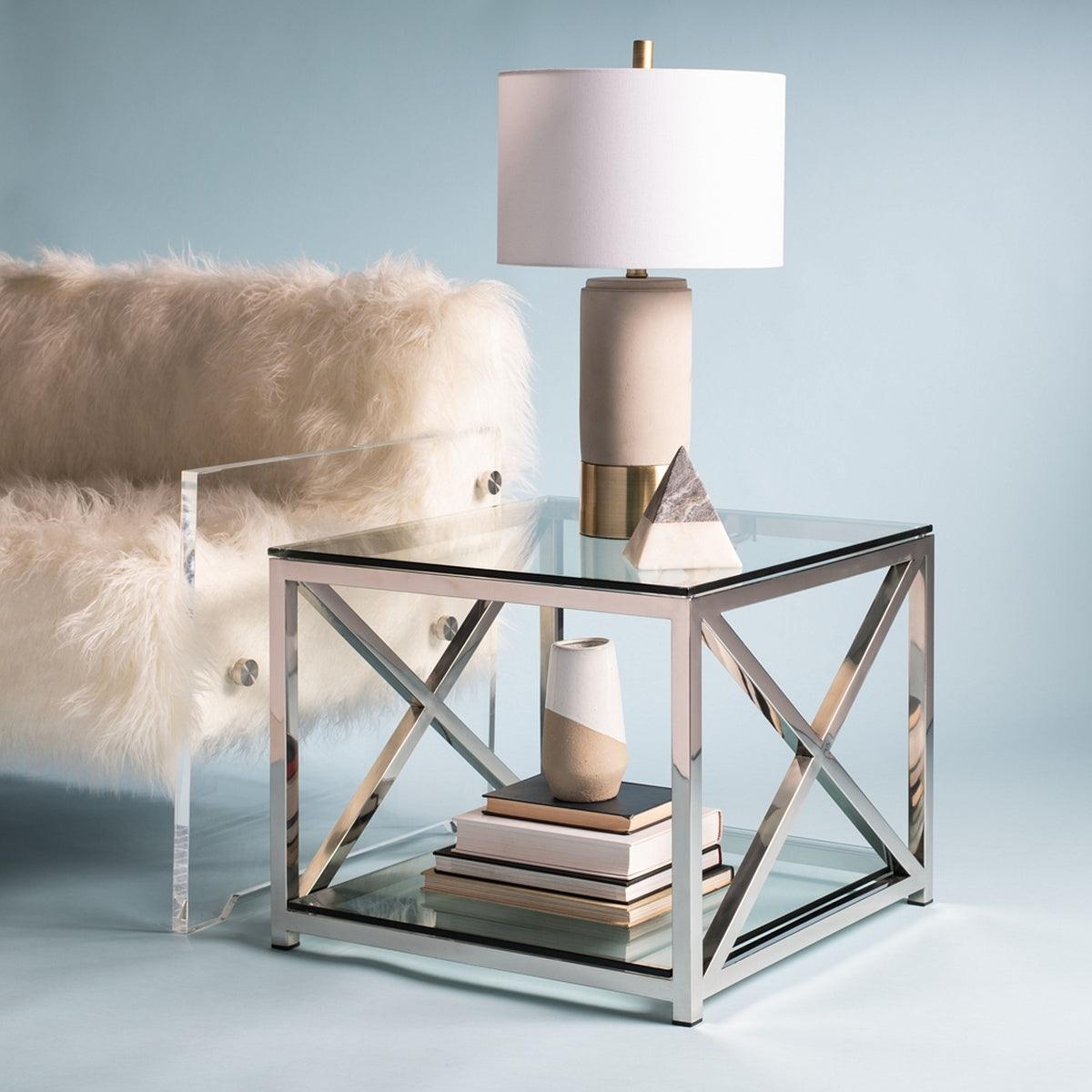 HAYWARD END TABLE - Remutear