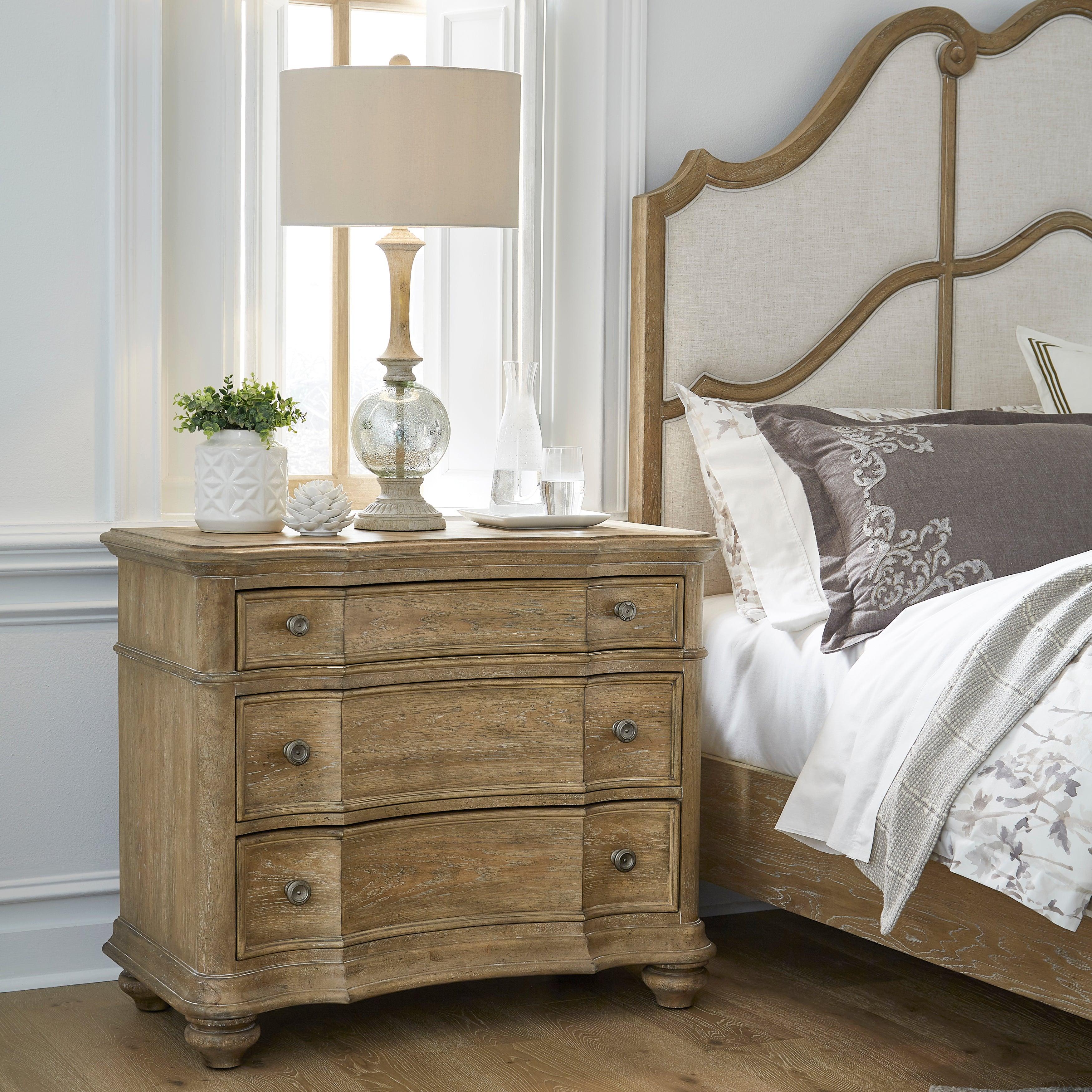Weston Hills Bachelor's Drawers - Remutear