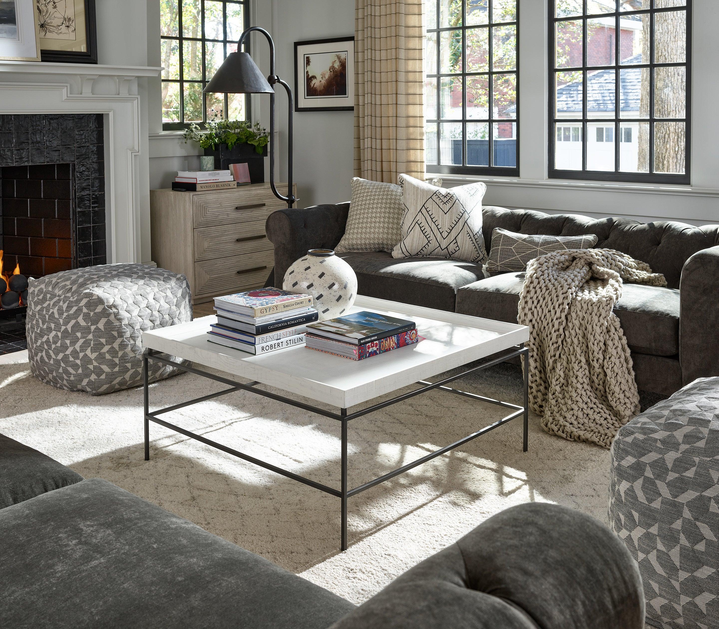 Modern Farmhouse Galen Cocktail Table - Remutear