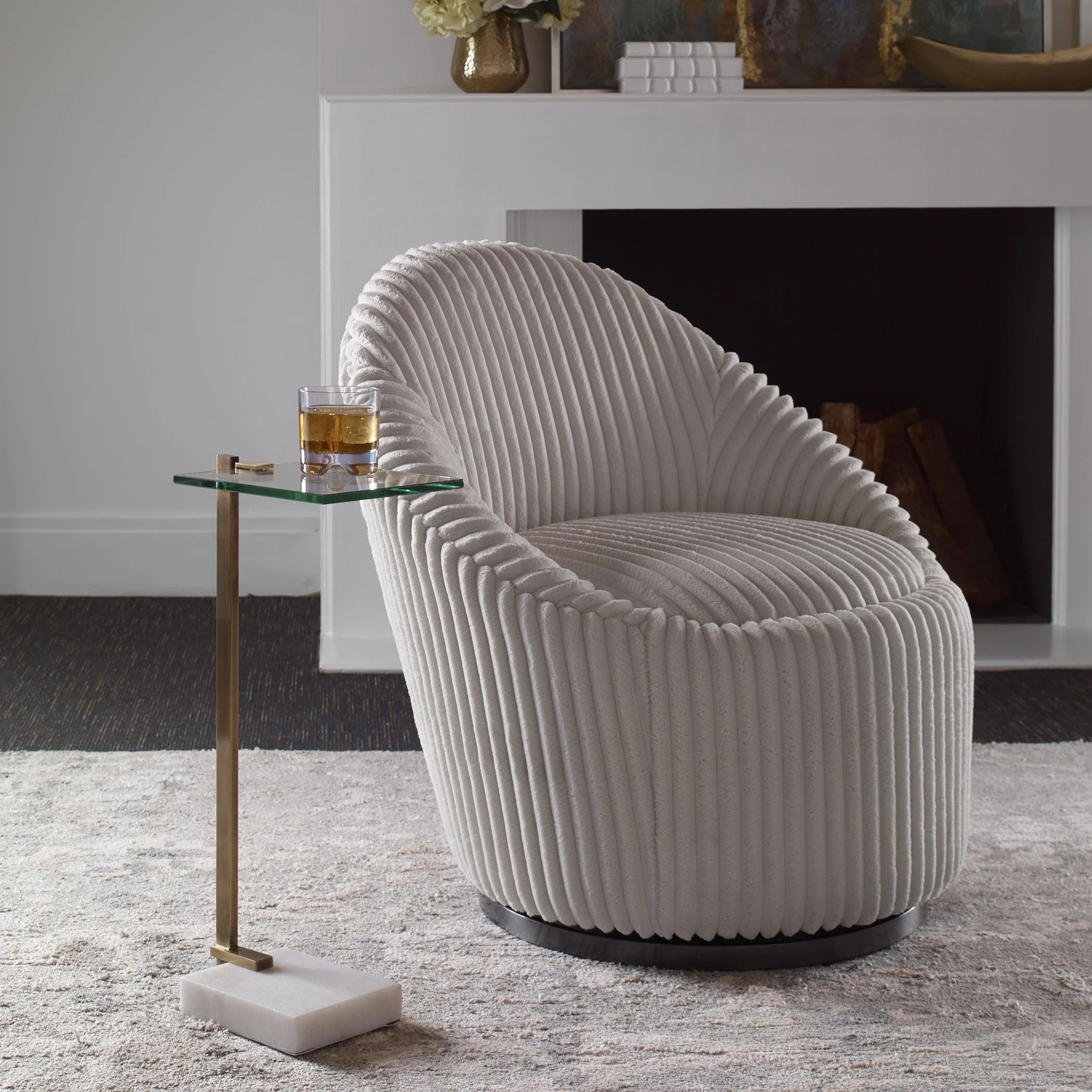 BUTLER BRASS ACCENT TABLE - Remutear