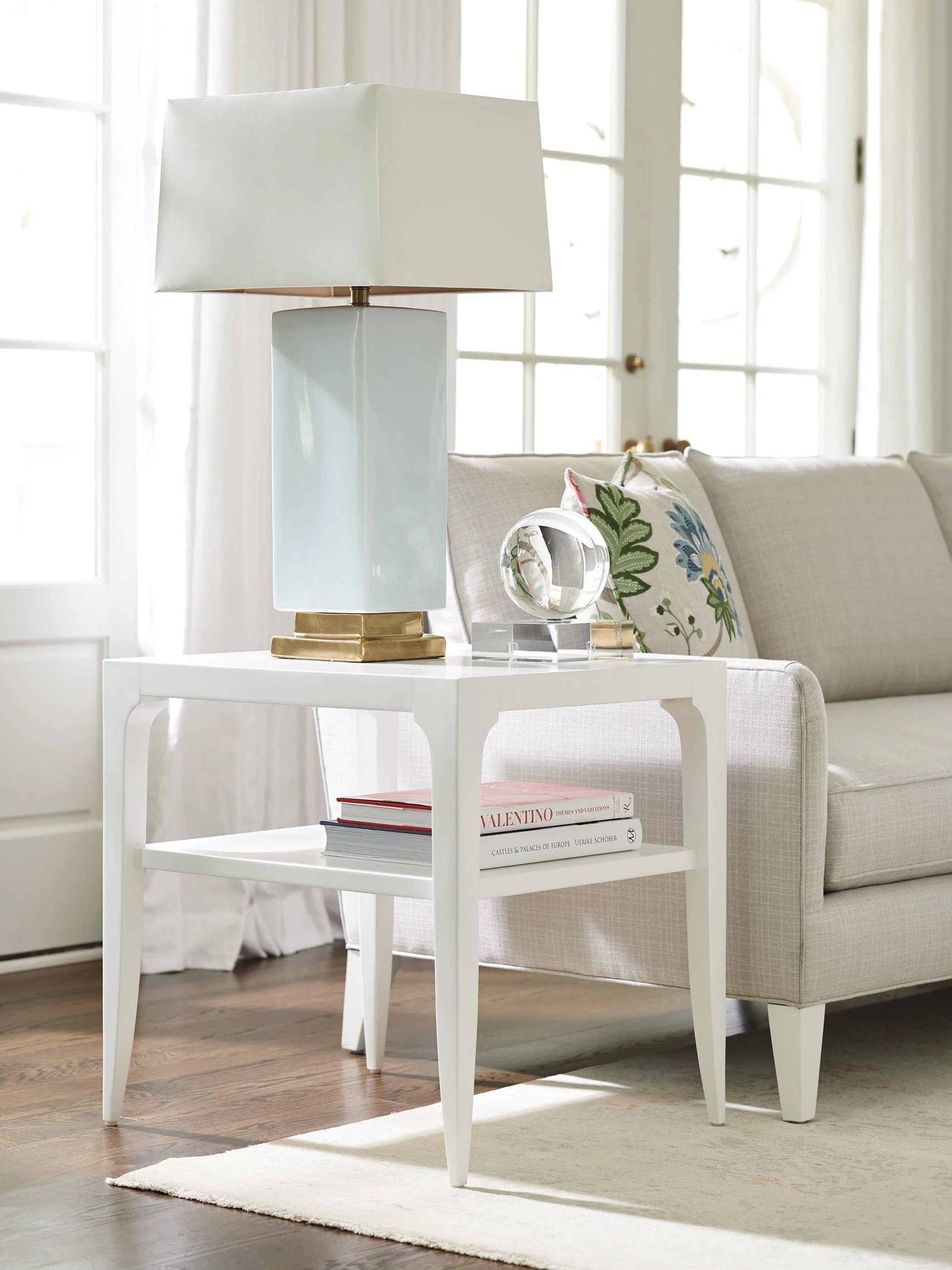 Avondale Carrington End Table - Remutear