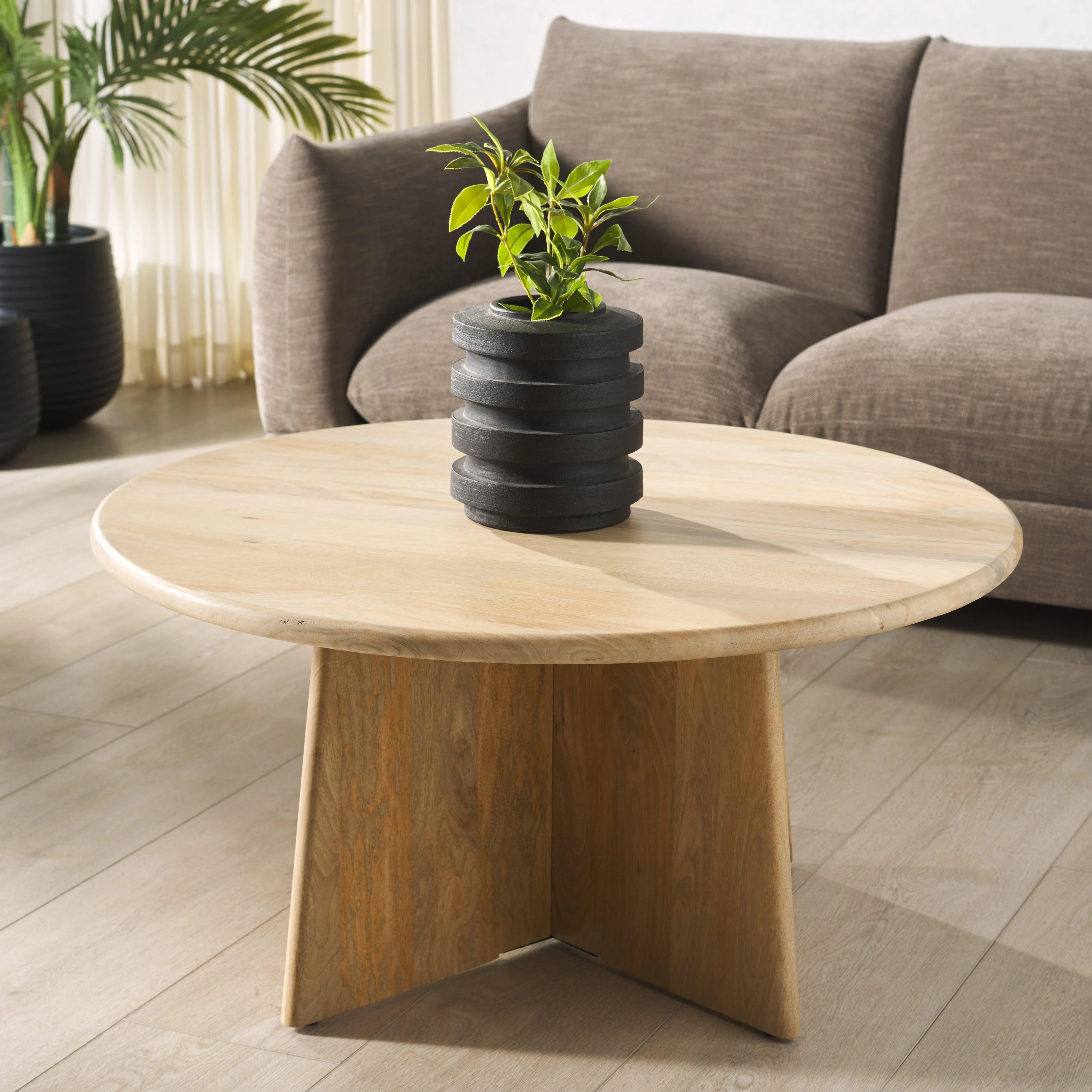 Madilynn Round Wood Coffee Table - Remutear